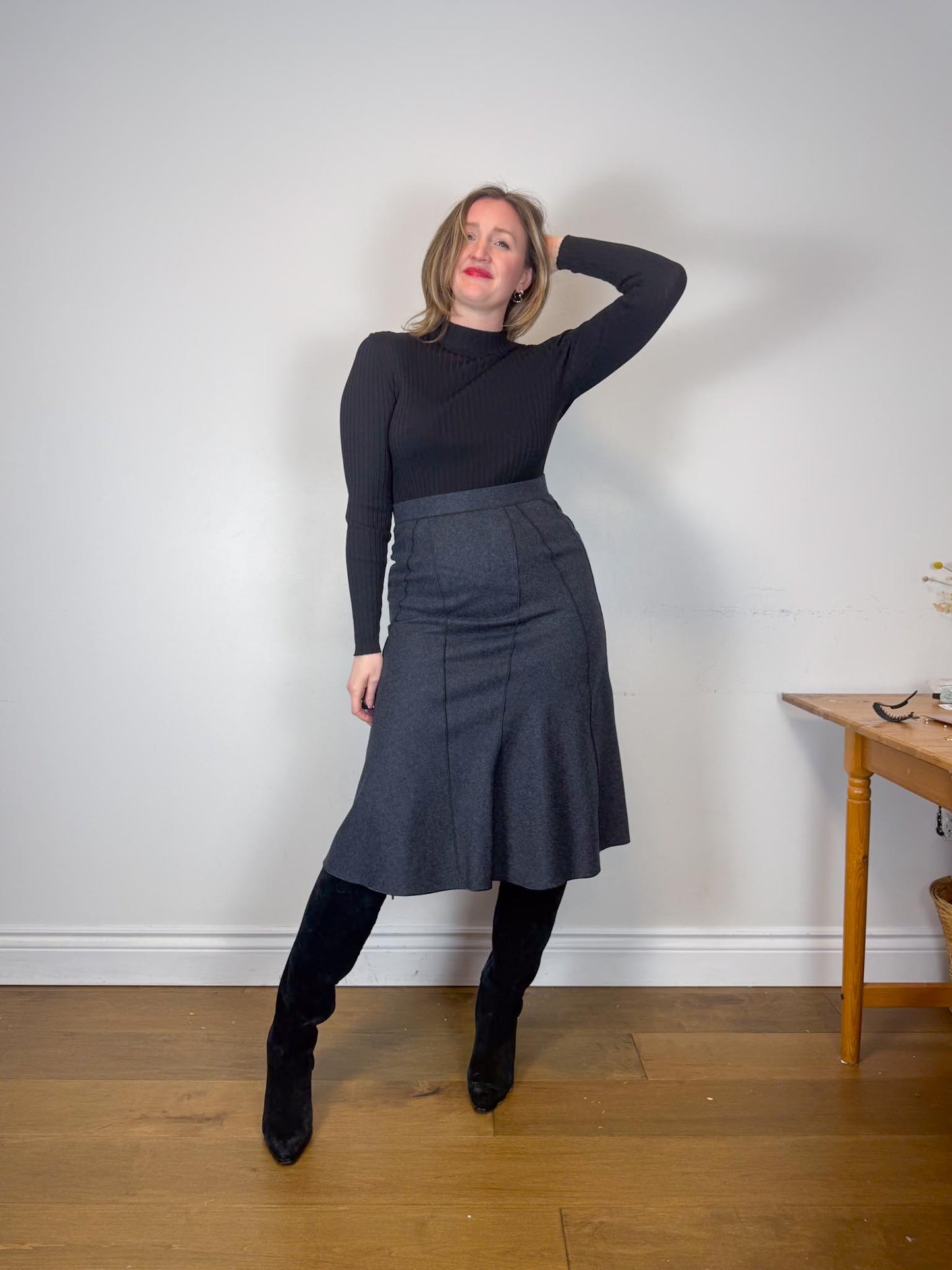 Vintage Wool Flared Midi Skirt in Dark Grey (Size S)
