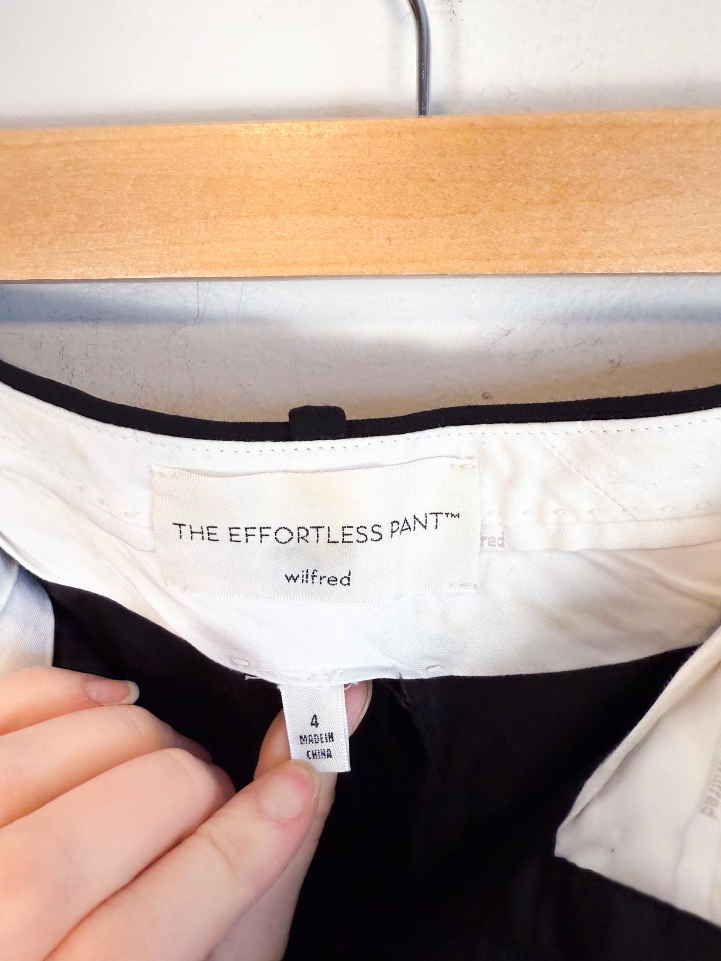 Wilfred "The Effortless Pant in Black" (Size 4)