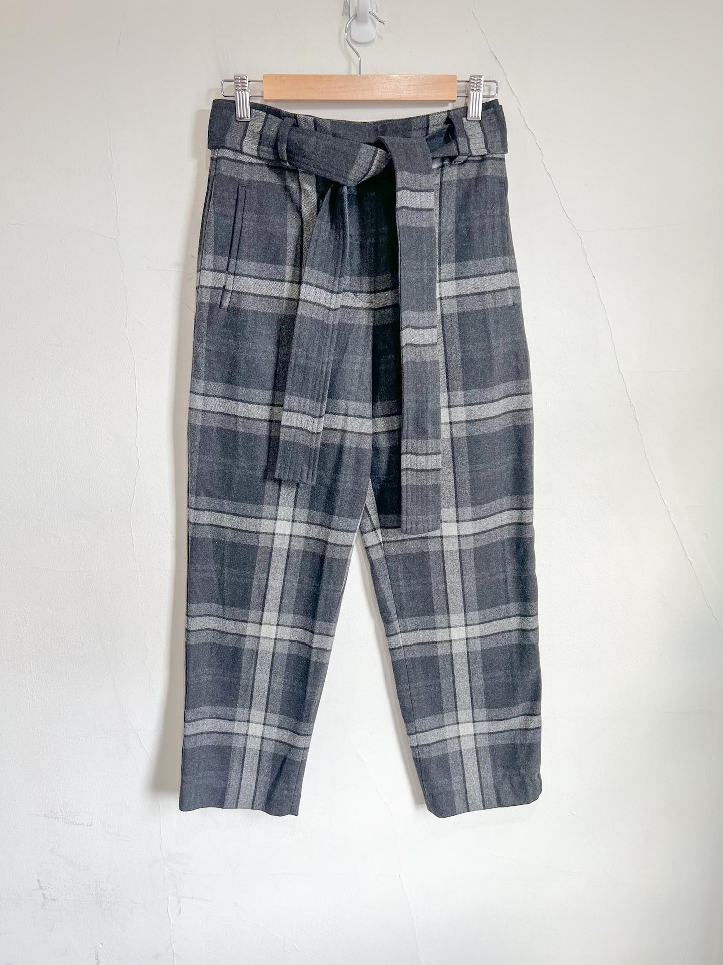 Wilfred "Tie Front Wool/Cashmere Pant in Plaid" (Size 6)