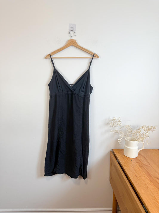 Vintage Black Linen Dress (Size M/L)