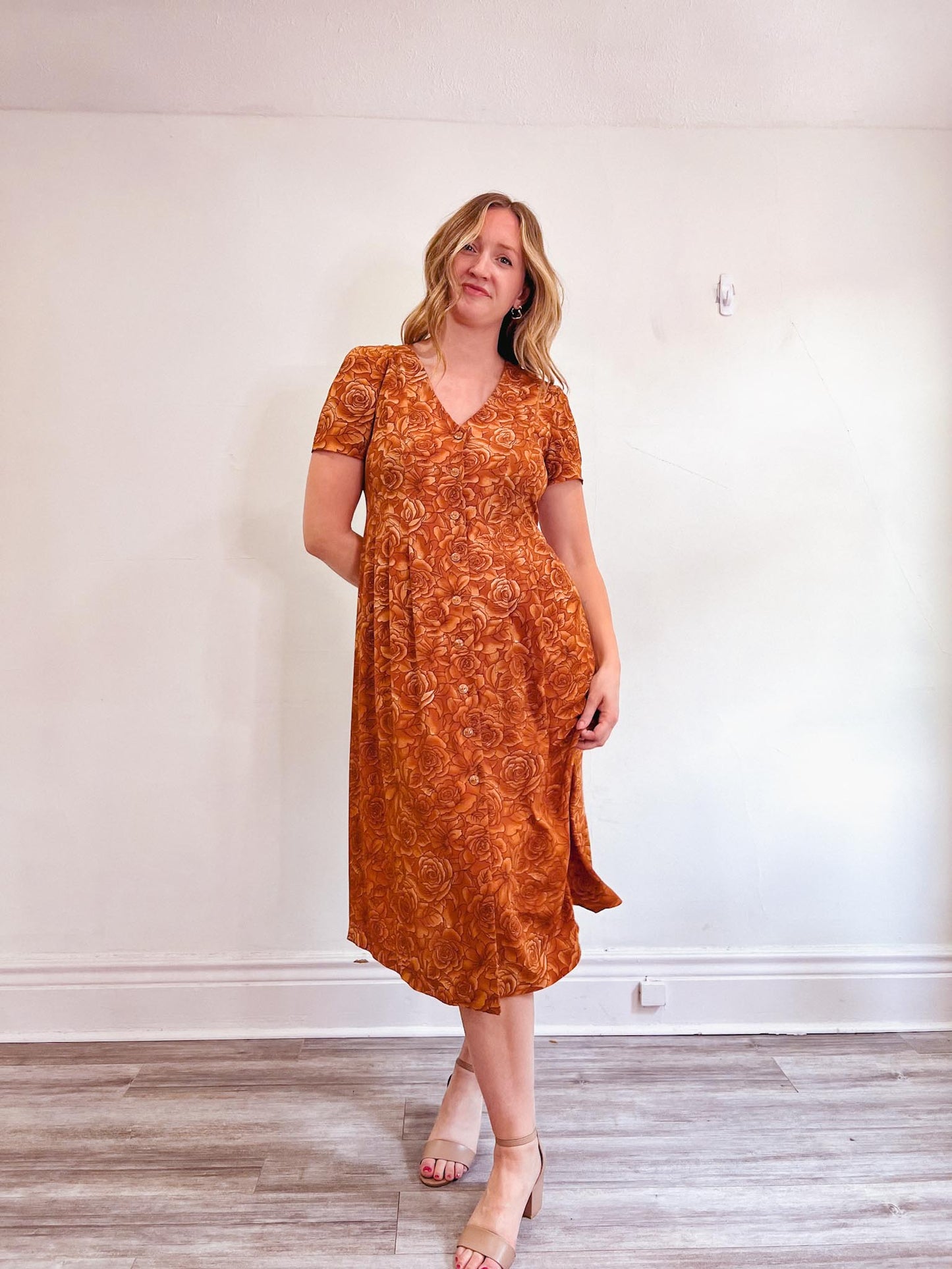 Vintage Floral Midi Dress in Burnt Orange (Size L)