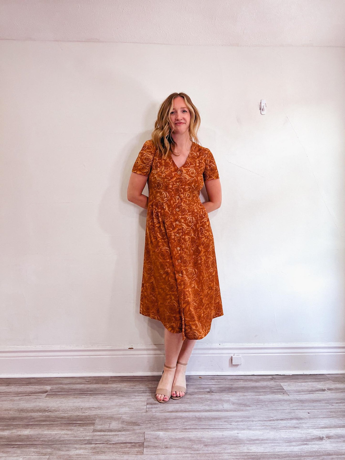 Vintage Floral Midi Dress in Burnt Orange (Size L)