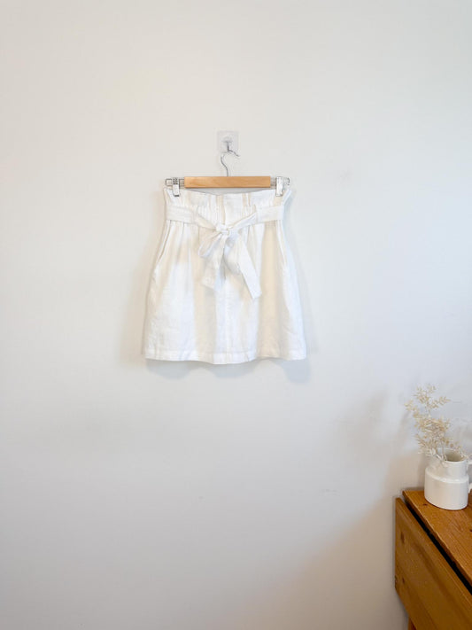 Reformation White Linen Paper Bag Mini Skirt in White (Size S/M)