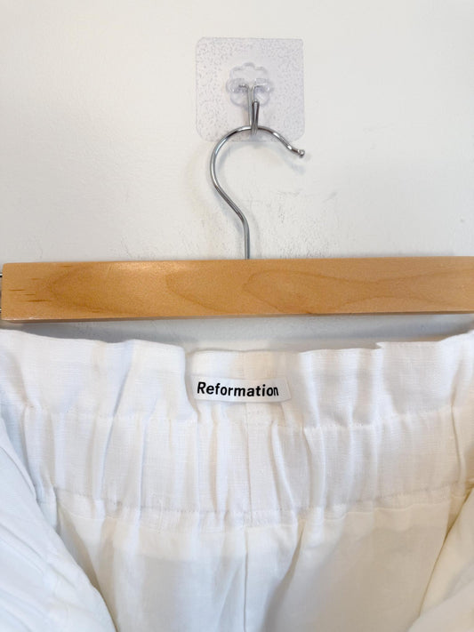 Reformation White Linen Paper Bag Mini Skirt in White (Size S/M)