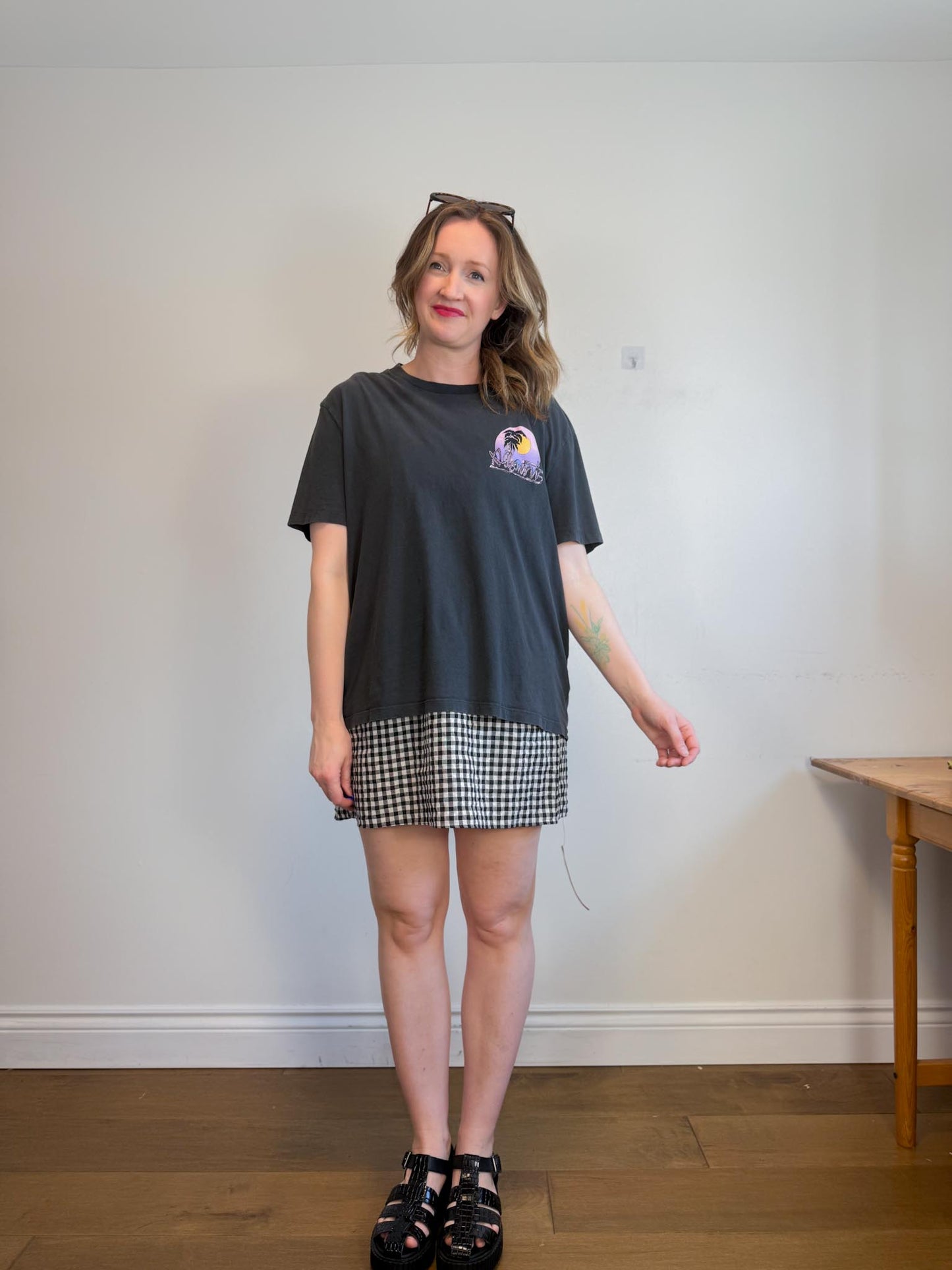 ALLSAINTS Oversized Tropical Print T-Shirt in Grey (Size XL)