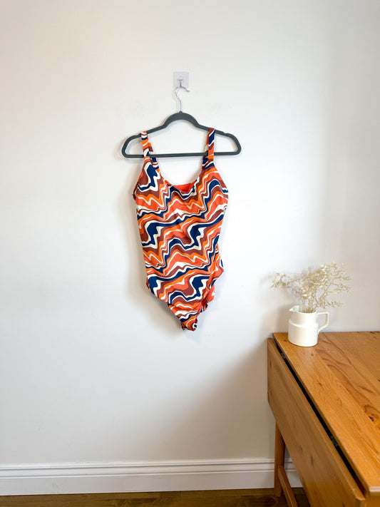 KNIX One Piece Bathing Suit in Heat Wave Print (Size 3X)