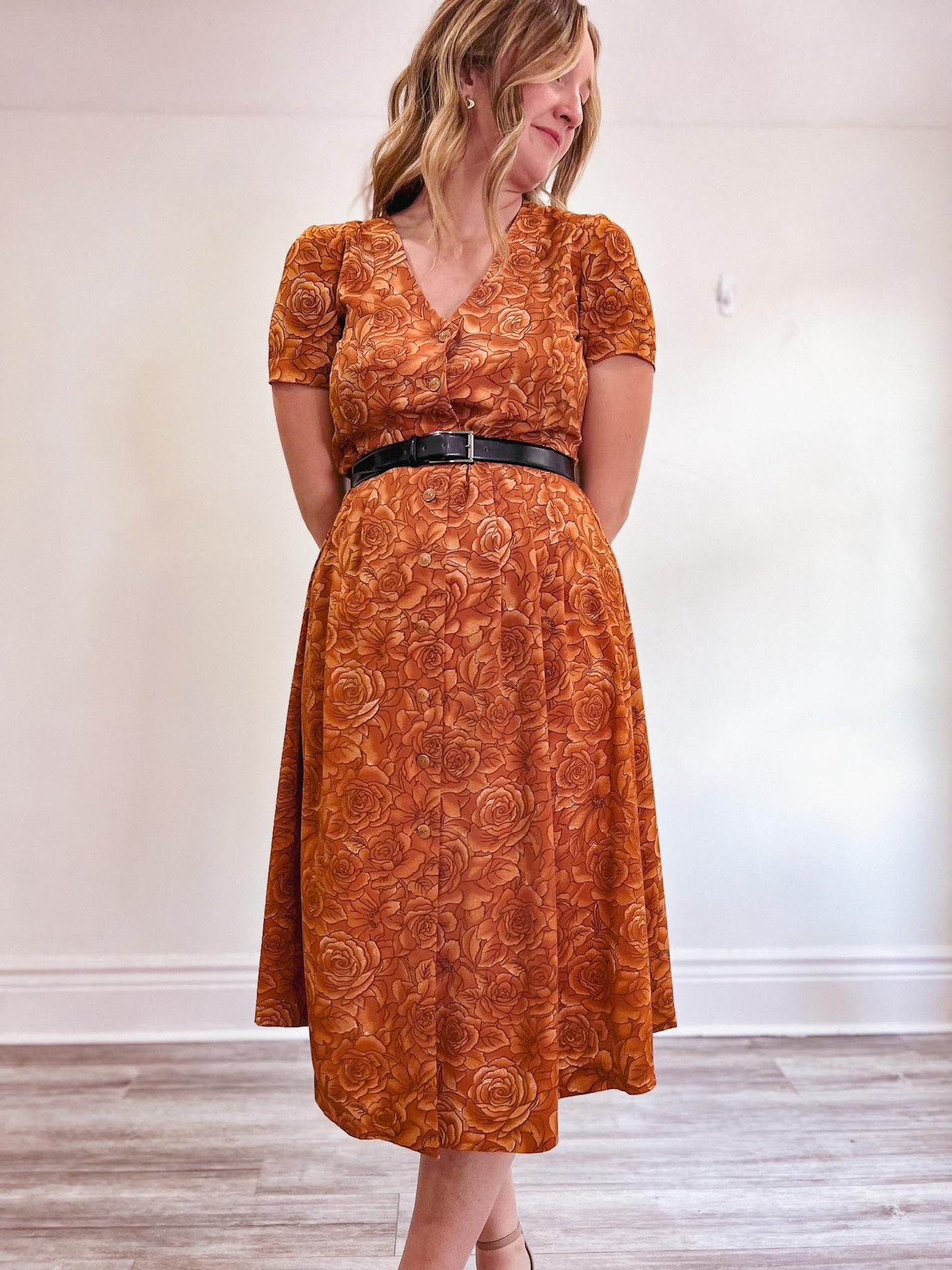 Vintage Floral Midi Dress in Burnt Orange (Size L)