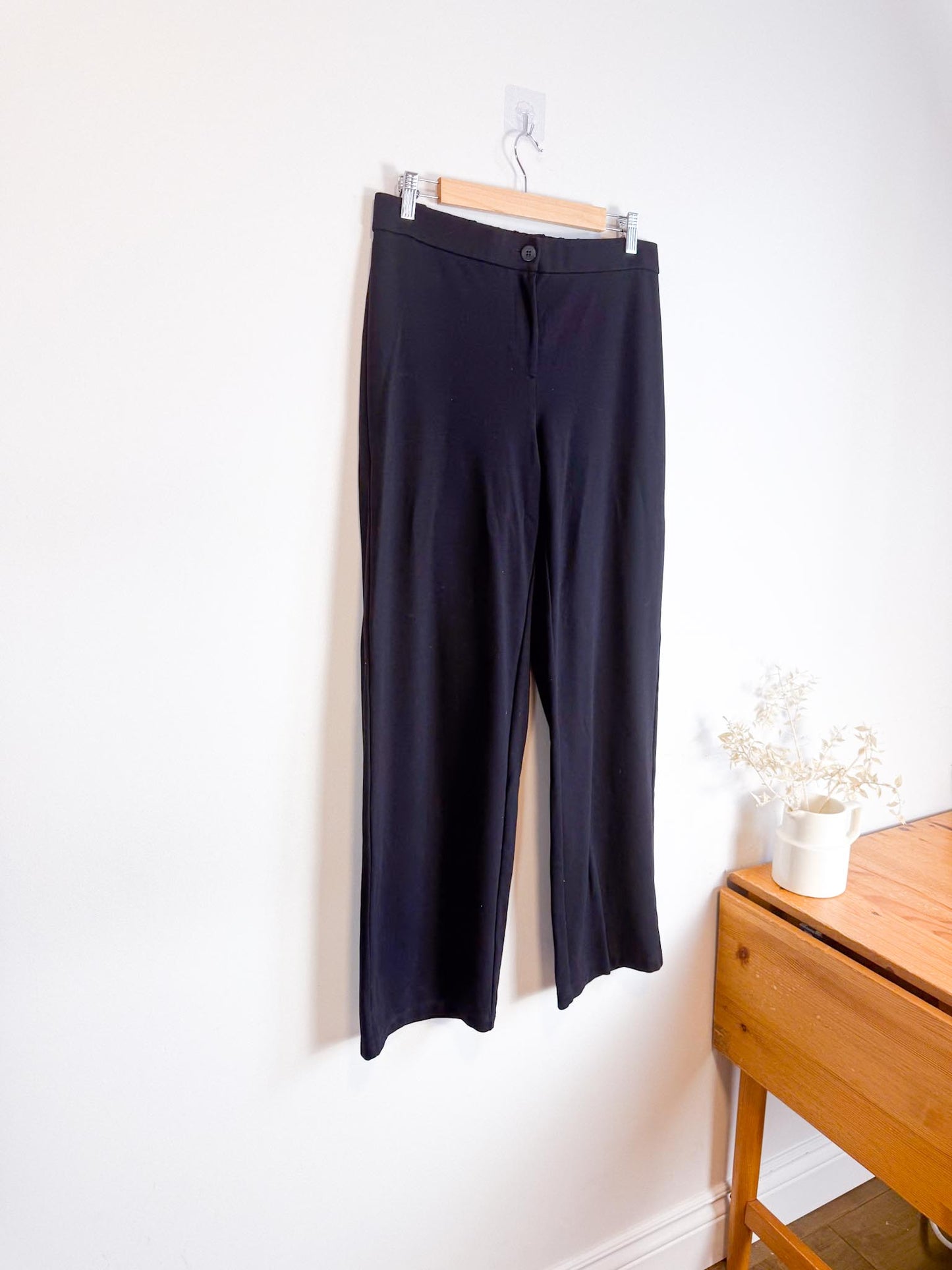 Eileen Fisher "Flex Tencel Ponte Straight Pant in Black" (Size M)