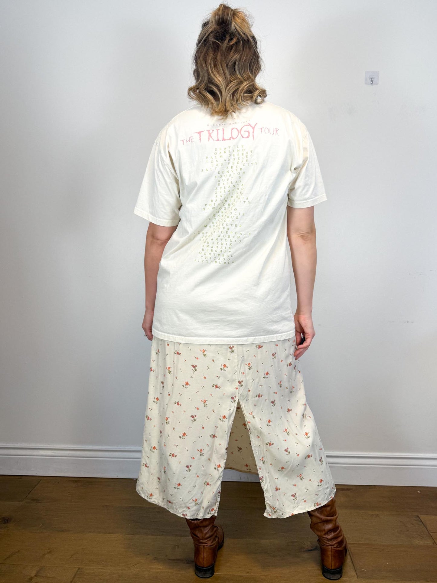 Melanie Martinez "The Trilogy Tour T-Shirt" (Size XL)