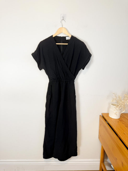 Melow Slow Fashion "Elka Jumpsuit in Black" (Size XS/S)