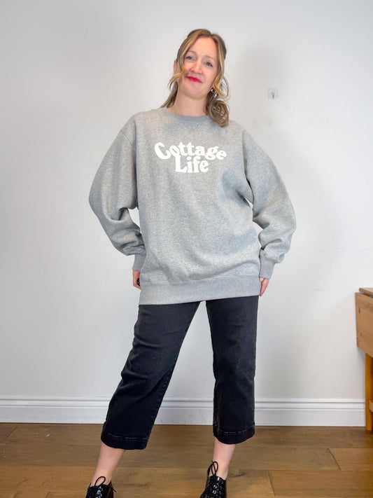 Province of Canada "Cottage Life Crewneck in Grey" NWT (Size XL)