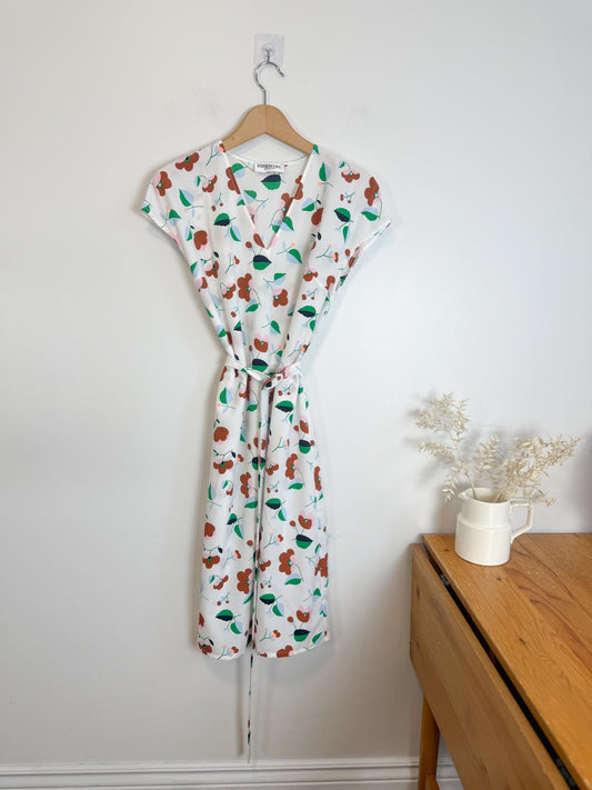 ESSENTIEL ANTWERP Floral Sleeveless Dress in White (Size M/L)