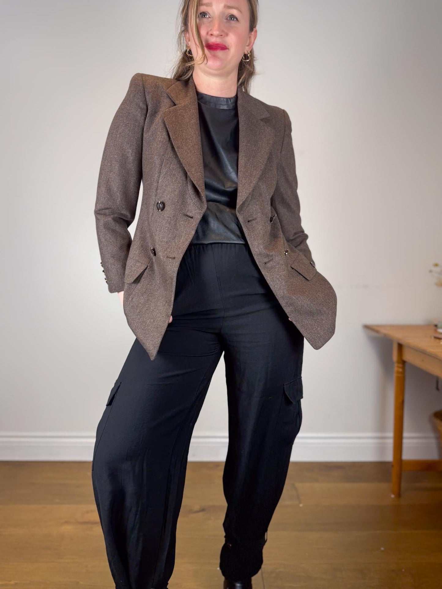 Vintage 90s Louis Feraud Wool Pant Suit in Brown (Size 6)