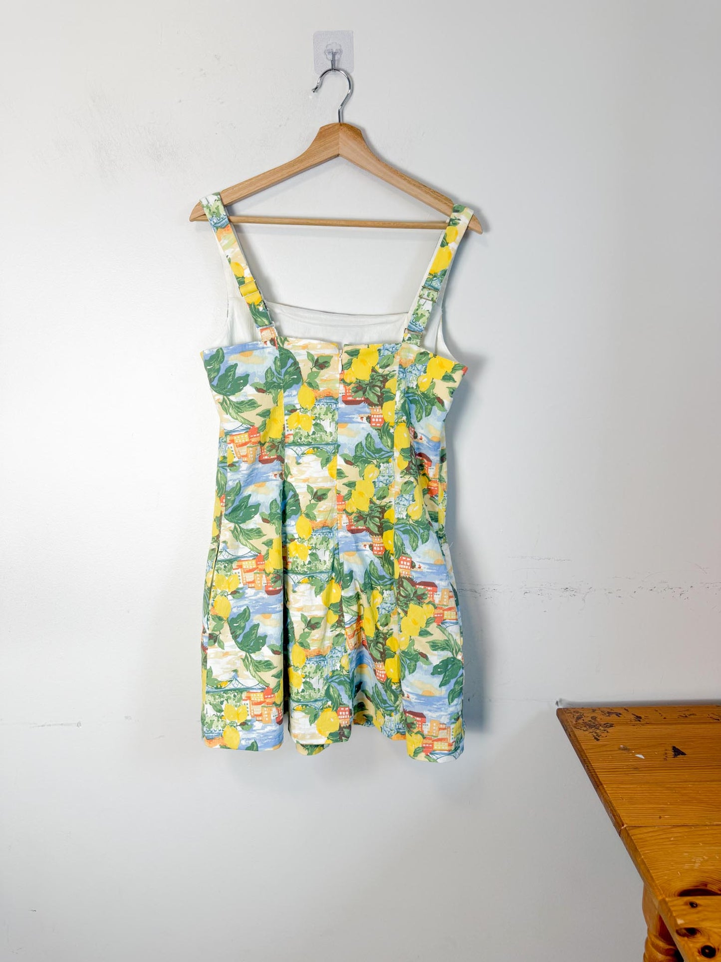 Abercrombie & Fitch Mini Dress in Lemon Italian Coastline Print (Size L)