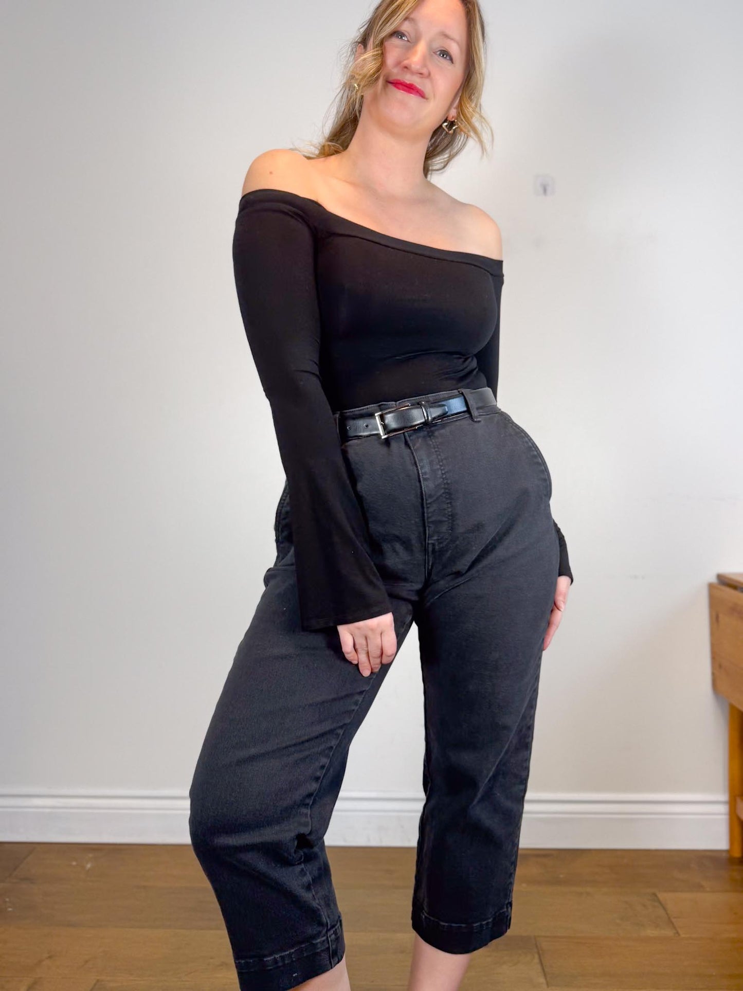 Reformation Off the Shoulder Cropped Long Sleeve Top in Black (Size S)