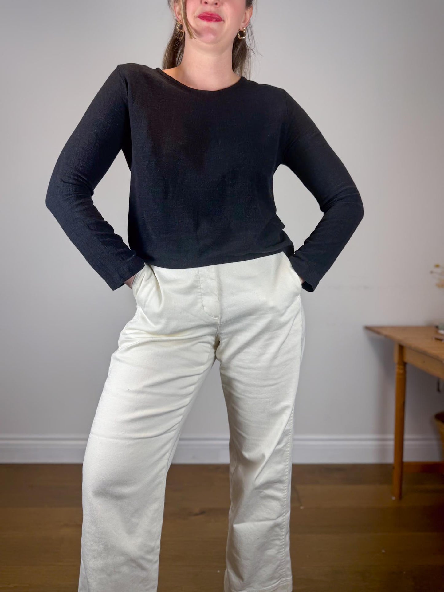 ONLY CHILD Slow Fashion Linen Long Sleeve Top in Black (Size S/M)