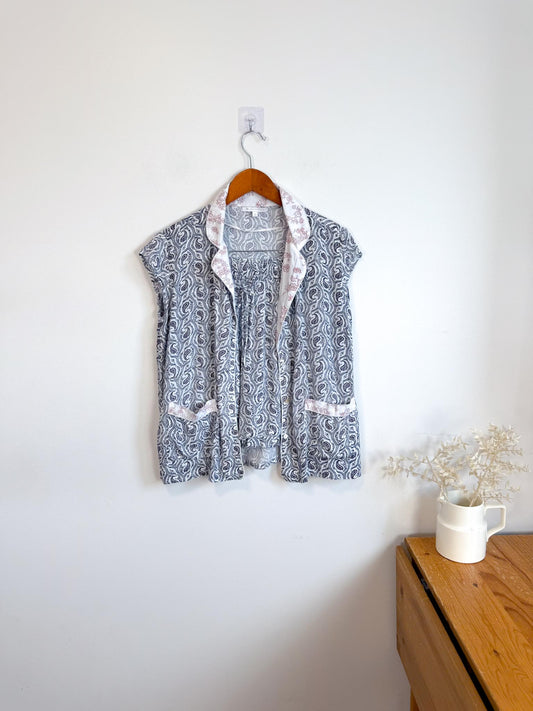 Lemonwood Shirt & Shorts Pyjama Set (Size S)