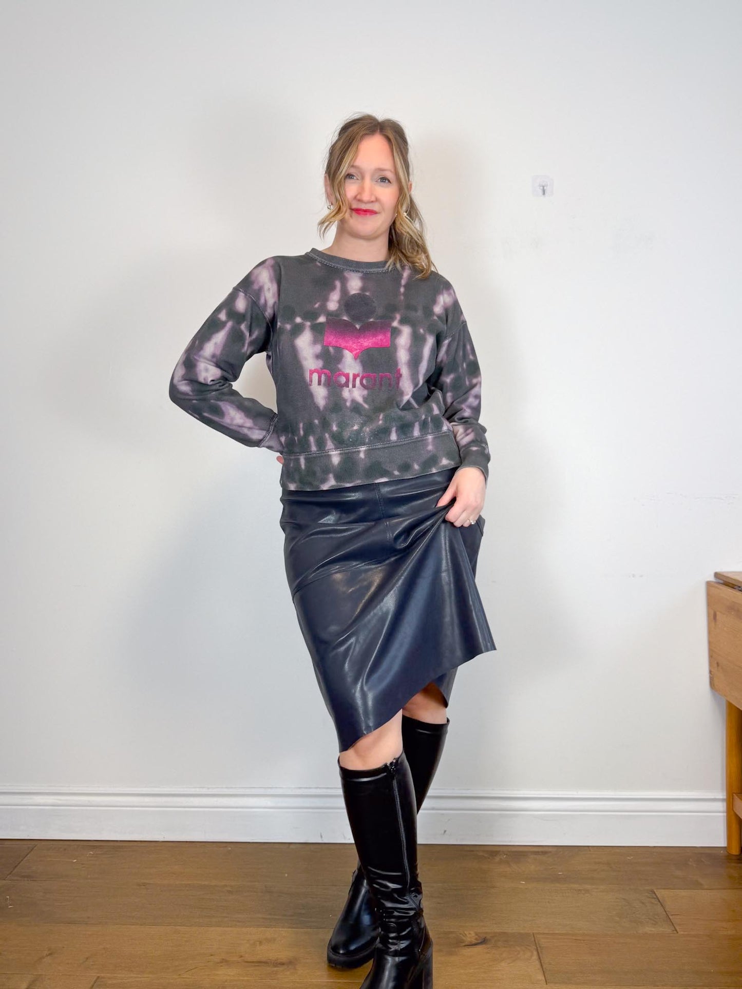 Isabel Etoile Marant Designer "Mobyli Tie-Dye Sweatshirt in Faded Night" (Size S/M)