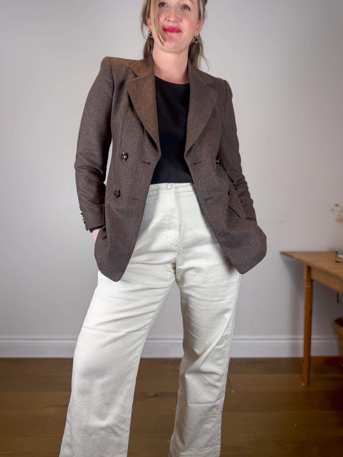 Vintage 90s Louis Feraud Wool Pant Suit in Brown (Size 6)