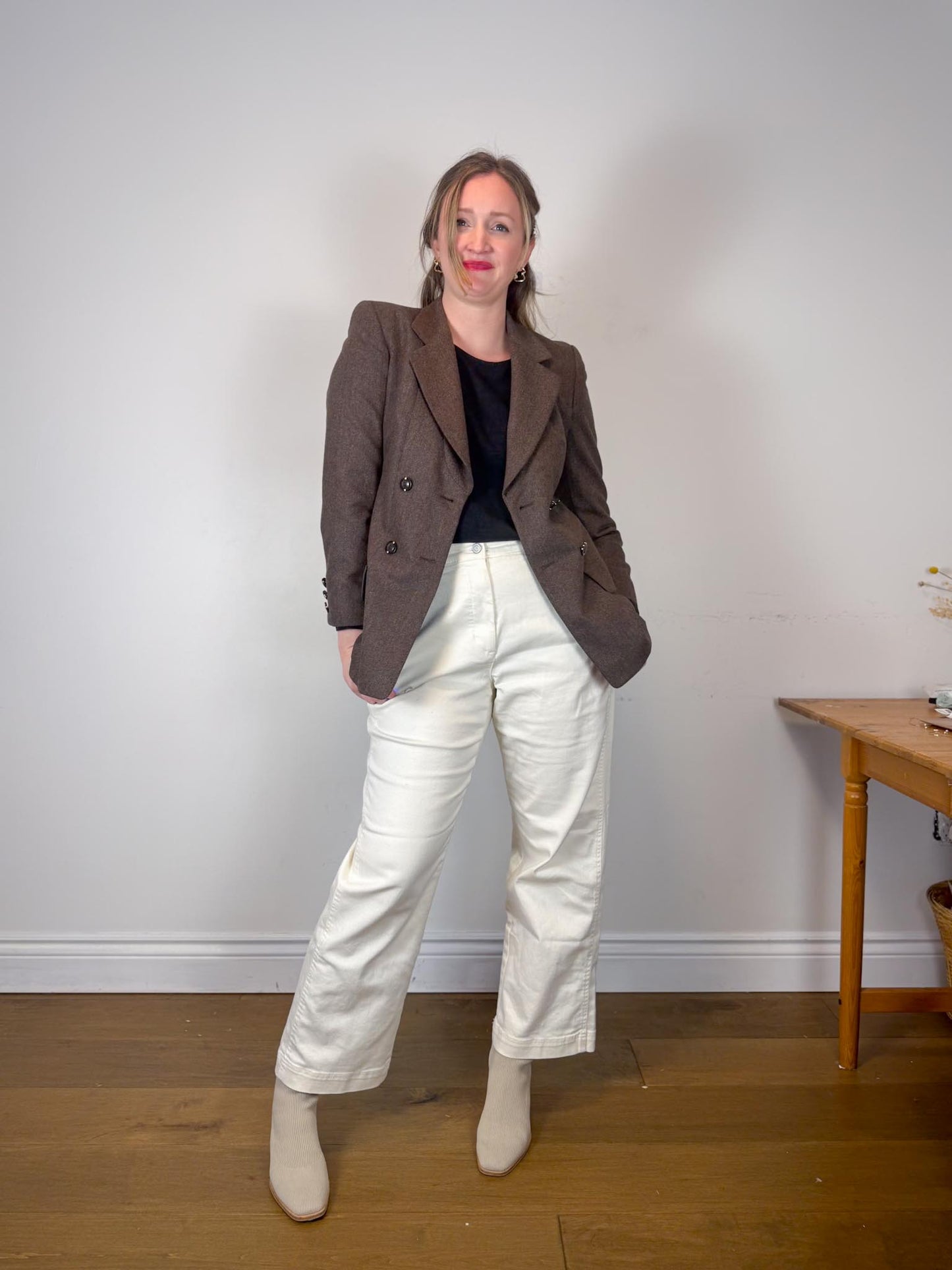 Vintage 90s Louis Feraud Wool Pant Suit in Brown (Size 6)