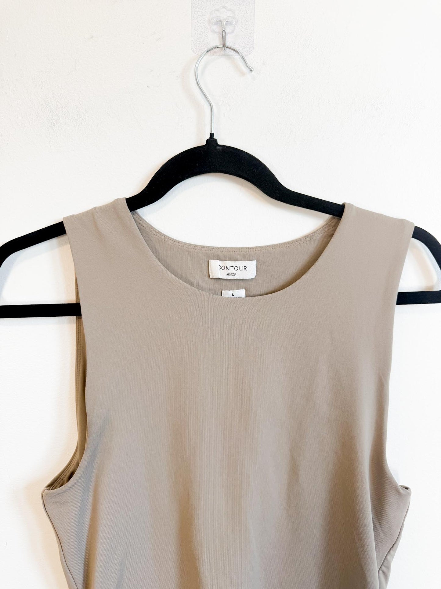 Babaton Contour Tank Top in Beige (Size L)
