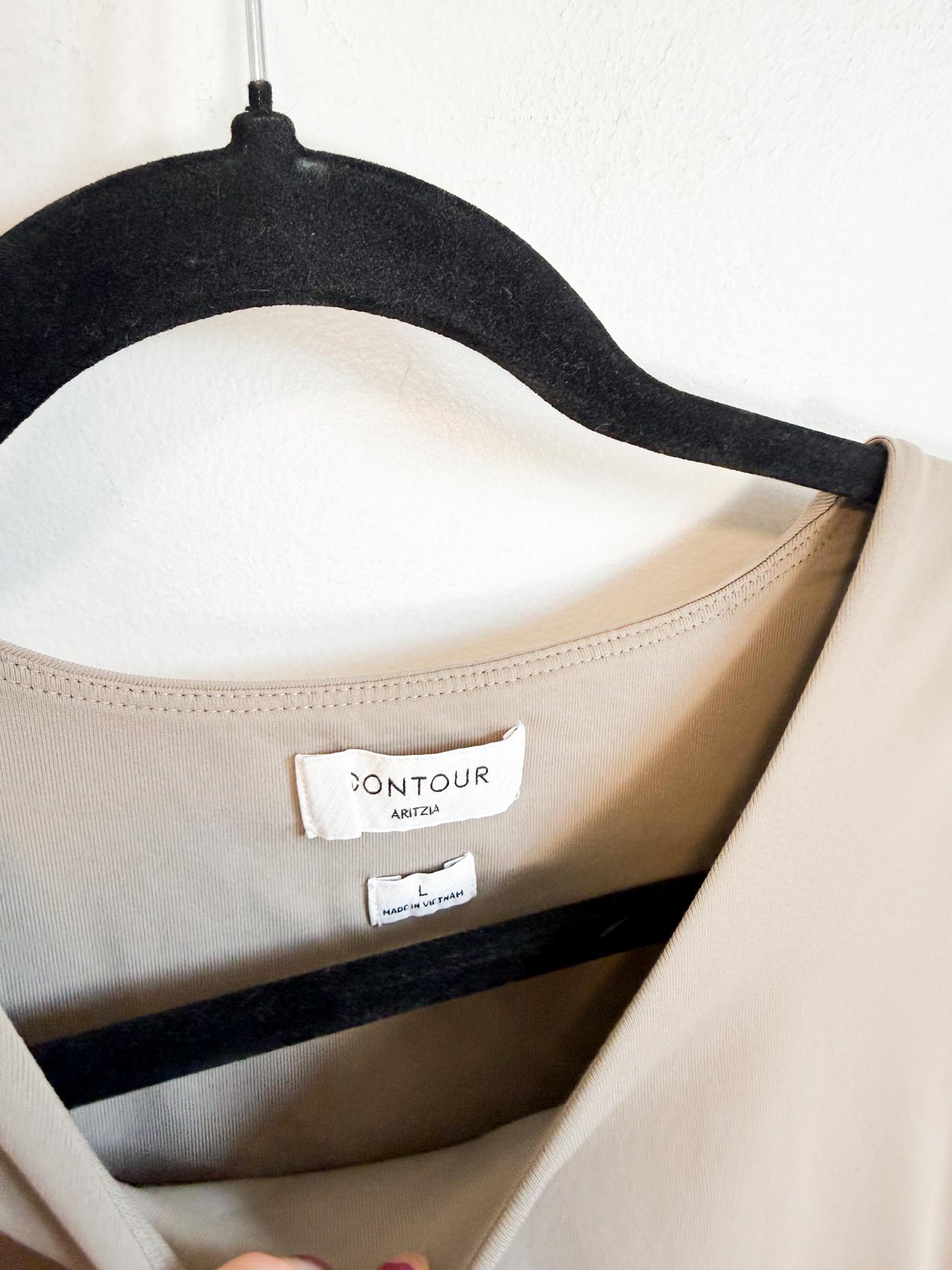 Babaton Contour Tank Top in Beige (Size L)