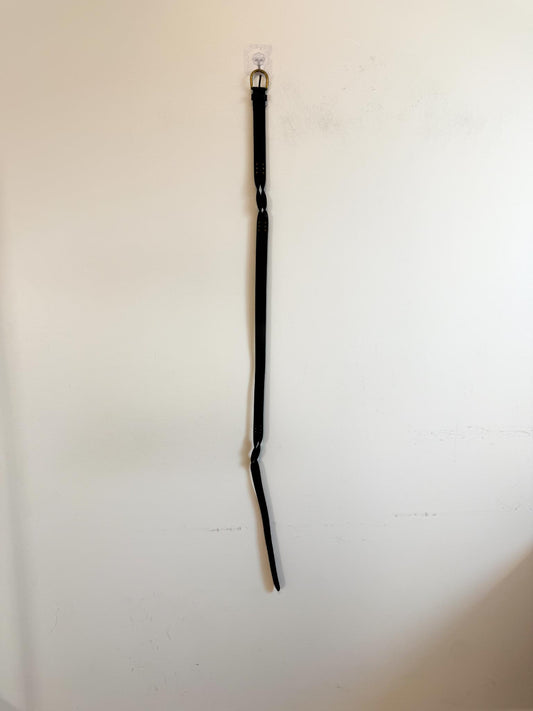 FRYE Thin Leather Belt in Black (Size XL)