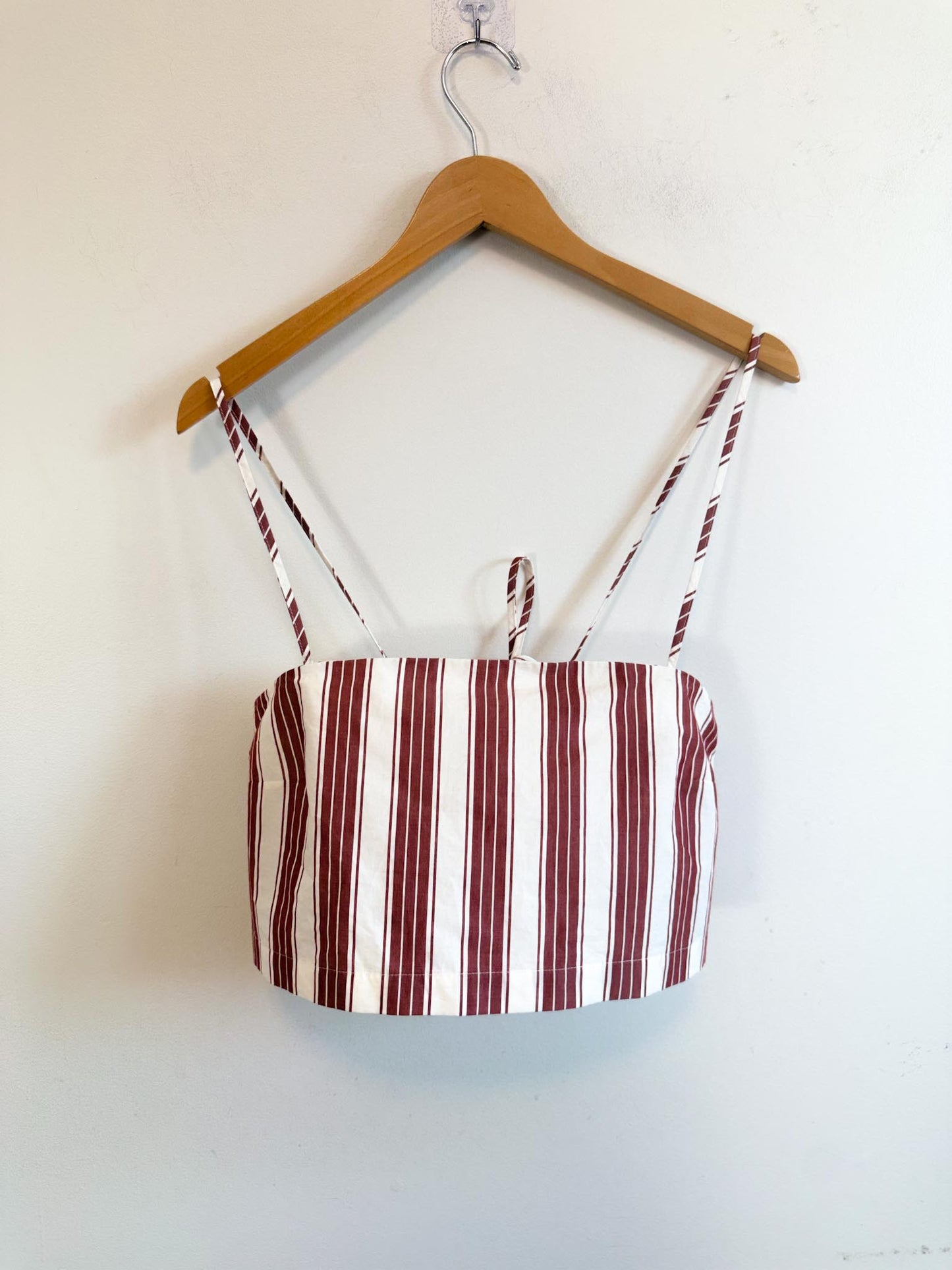 Banana Republic Striped Crop Top NWT (Size M)