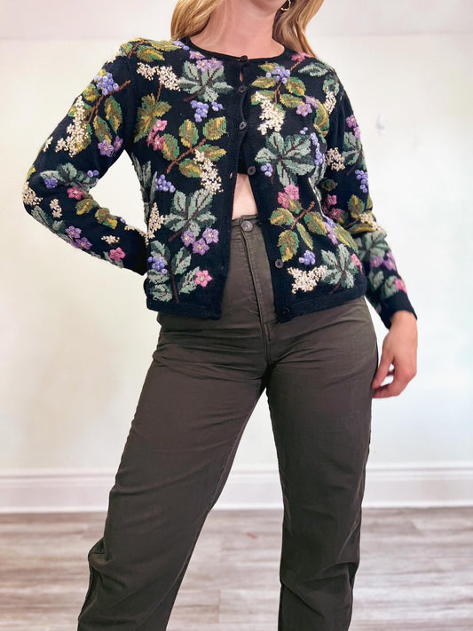 Vintage Floral Cardigan in Black (Size M)