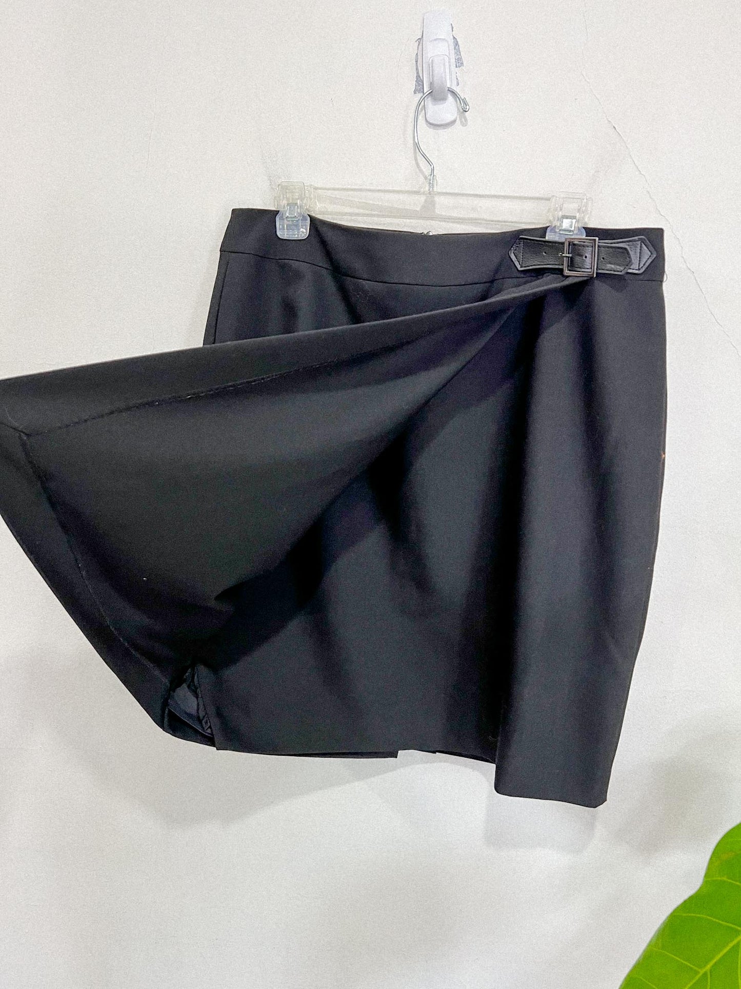 Black Mini Skirt (Size 10)