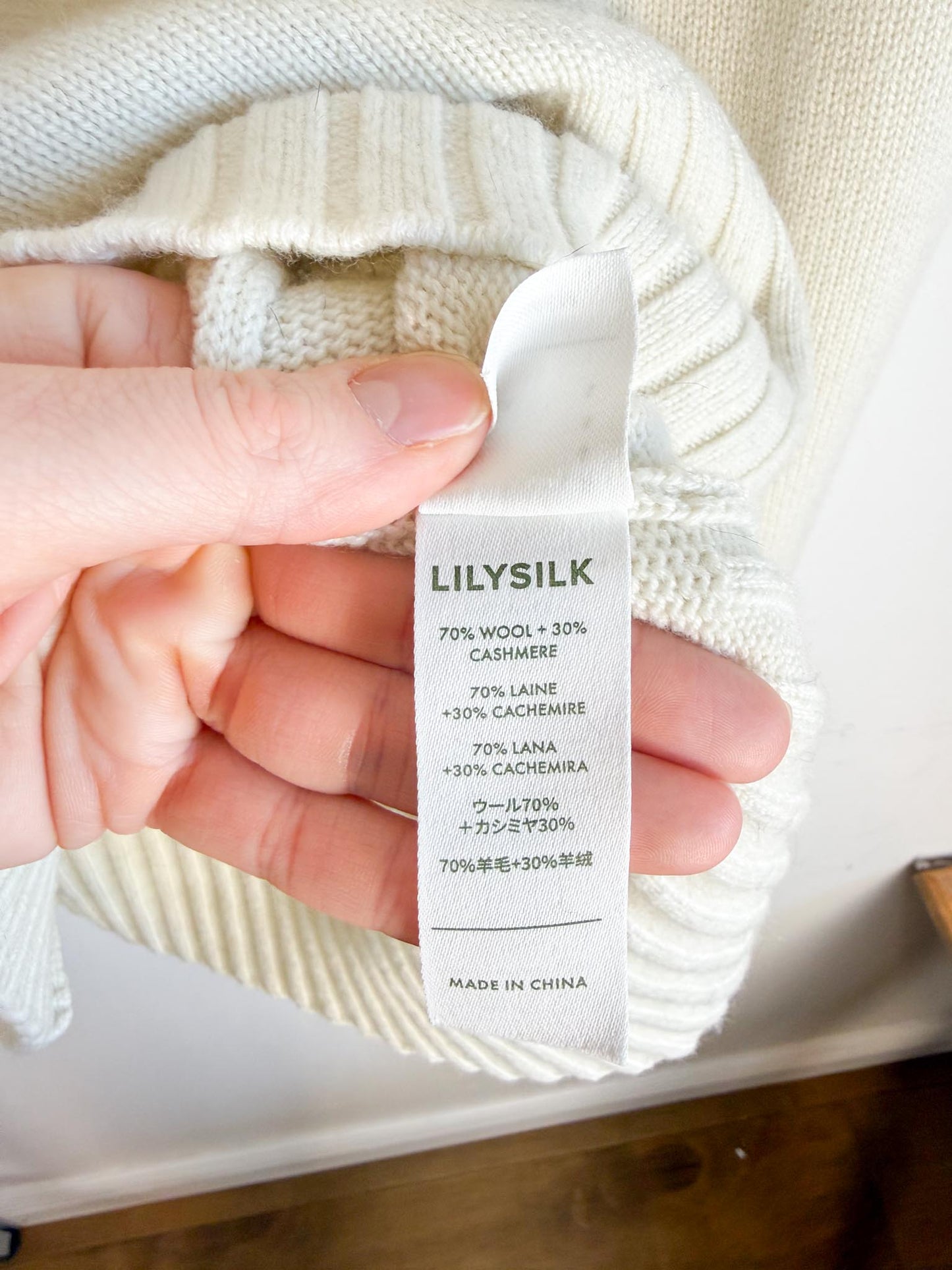 LILYSILK Wool & Cashmere Boxy Crewneck Sweater in Cream (Size S-L)