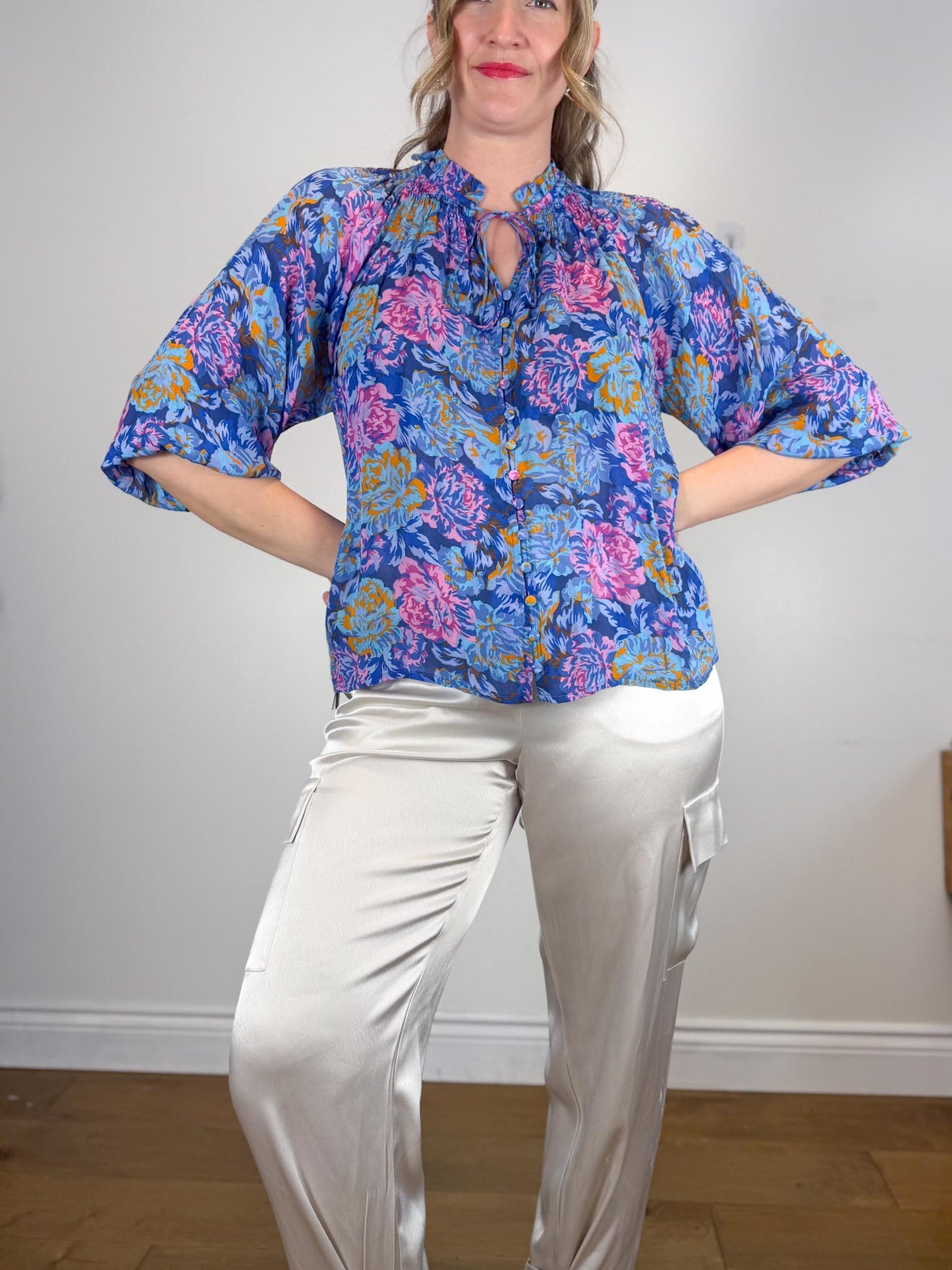 SUNCOO Paris "Linda Floral Printed Blouse in Blue" (Size S/M)