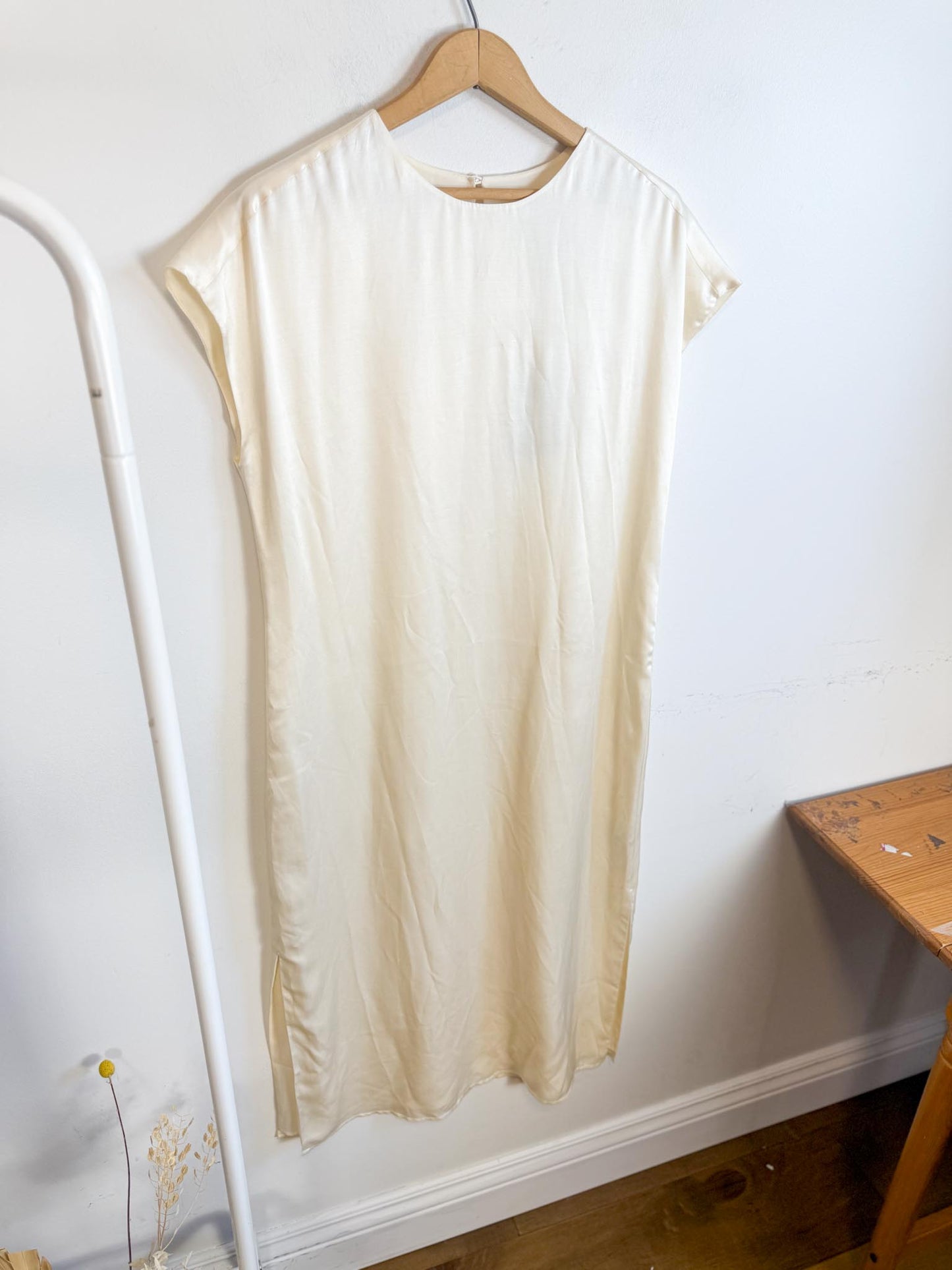 ALLSAINTS "Etta Silk Blend Dress in Off-White" NWT (Size M)