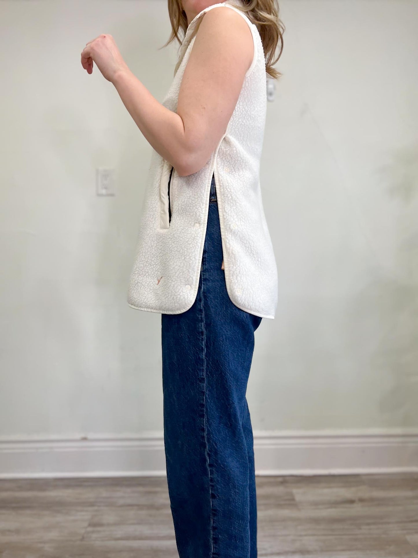 INDYEVA "Pecora Sleeveless Shearling Vest" (Size S)