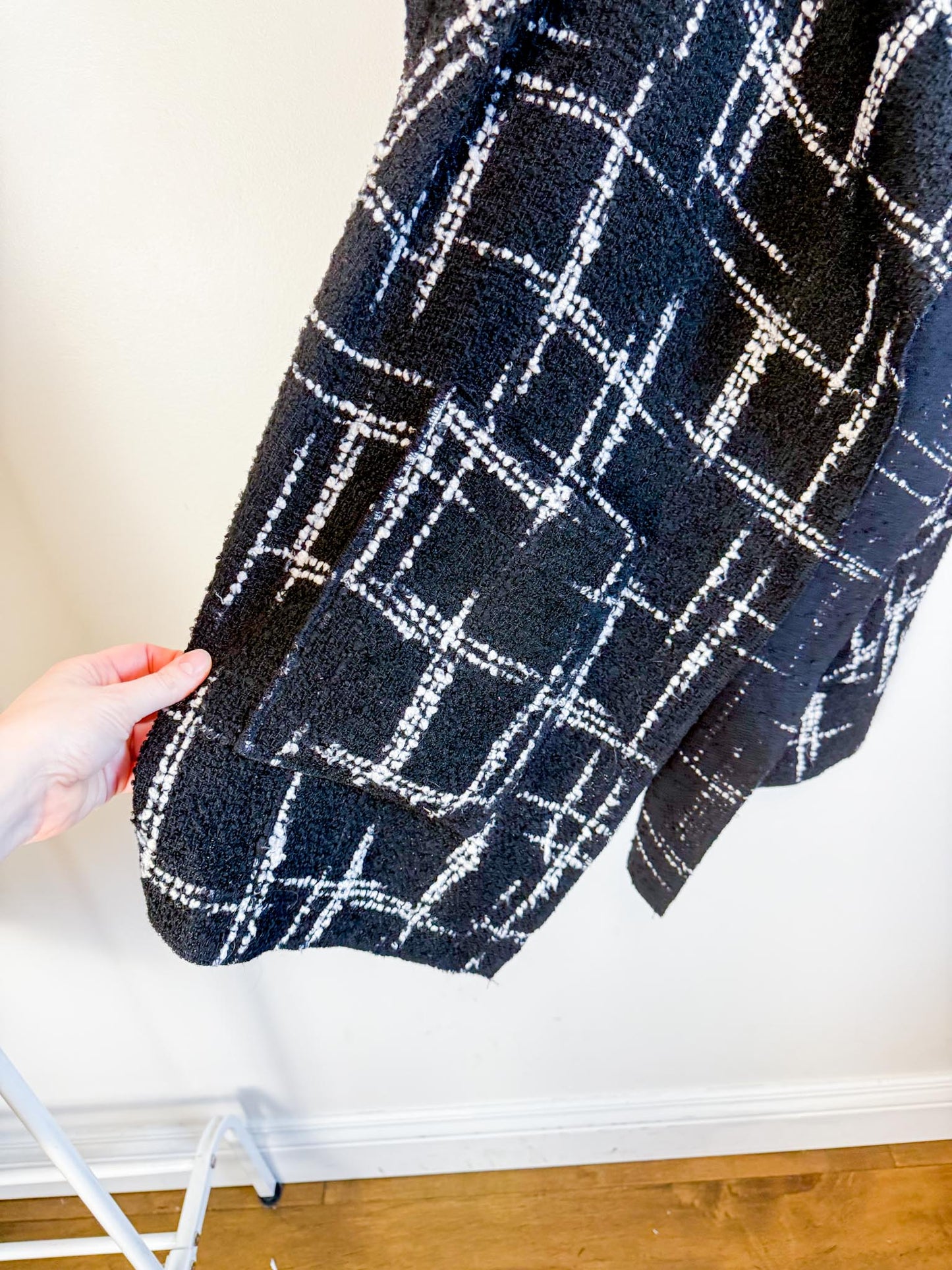 Diana Coatsworth Designs Tweed Jacket in Black/White (Size M/L)