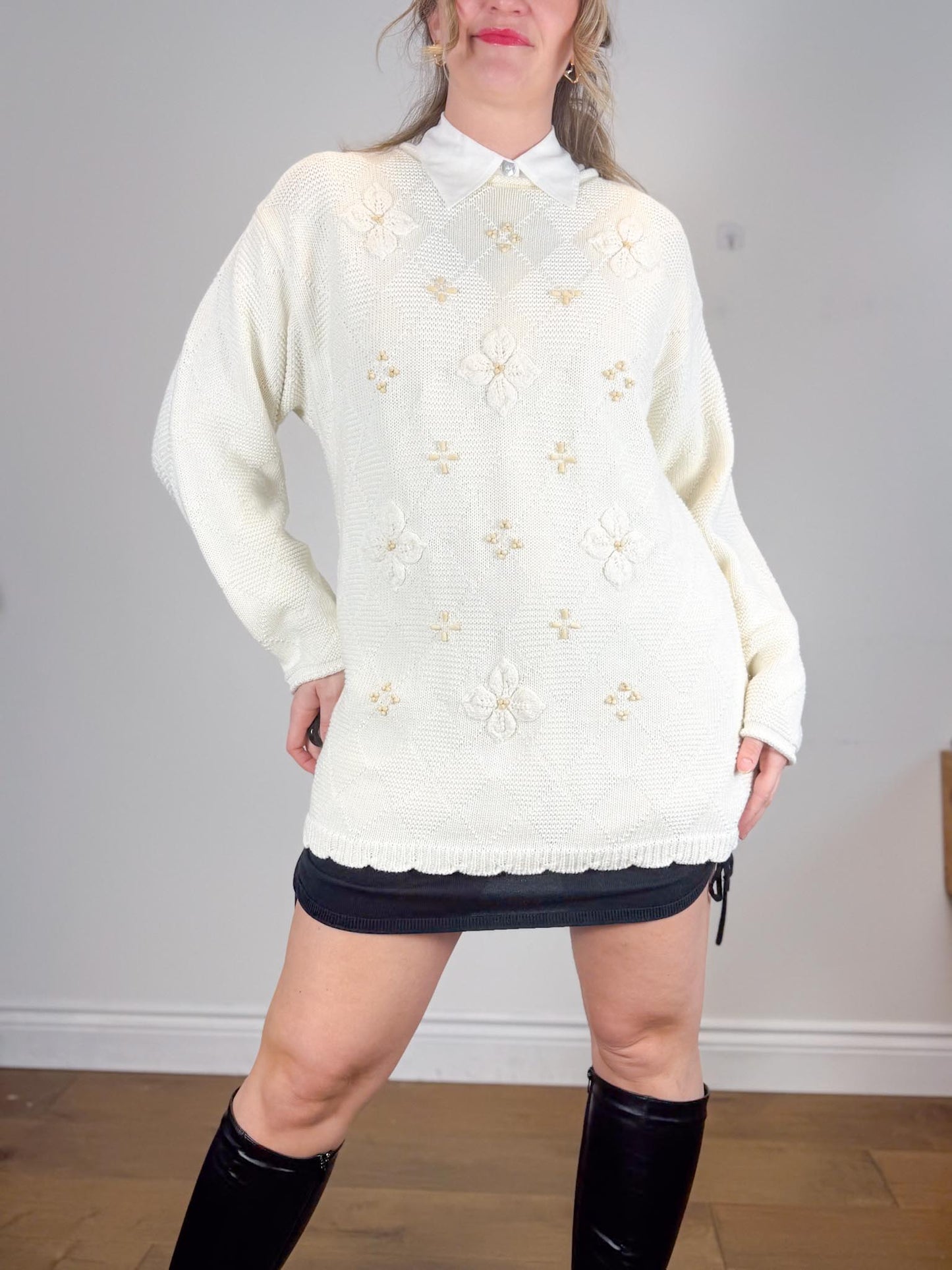 Vintage Liz Sport Embroidered Knit Sweater (Size M/L)