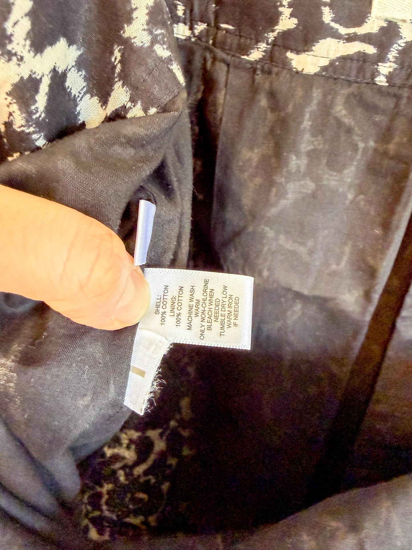 LOFT Mini Skirt in Black/White Print (Size L)