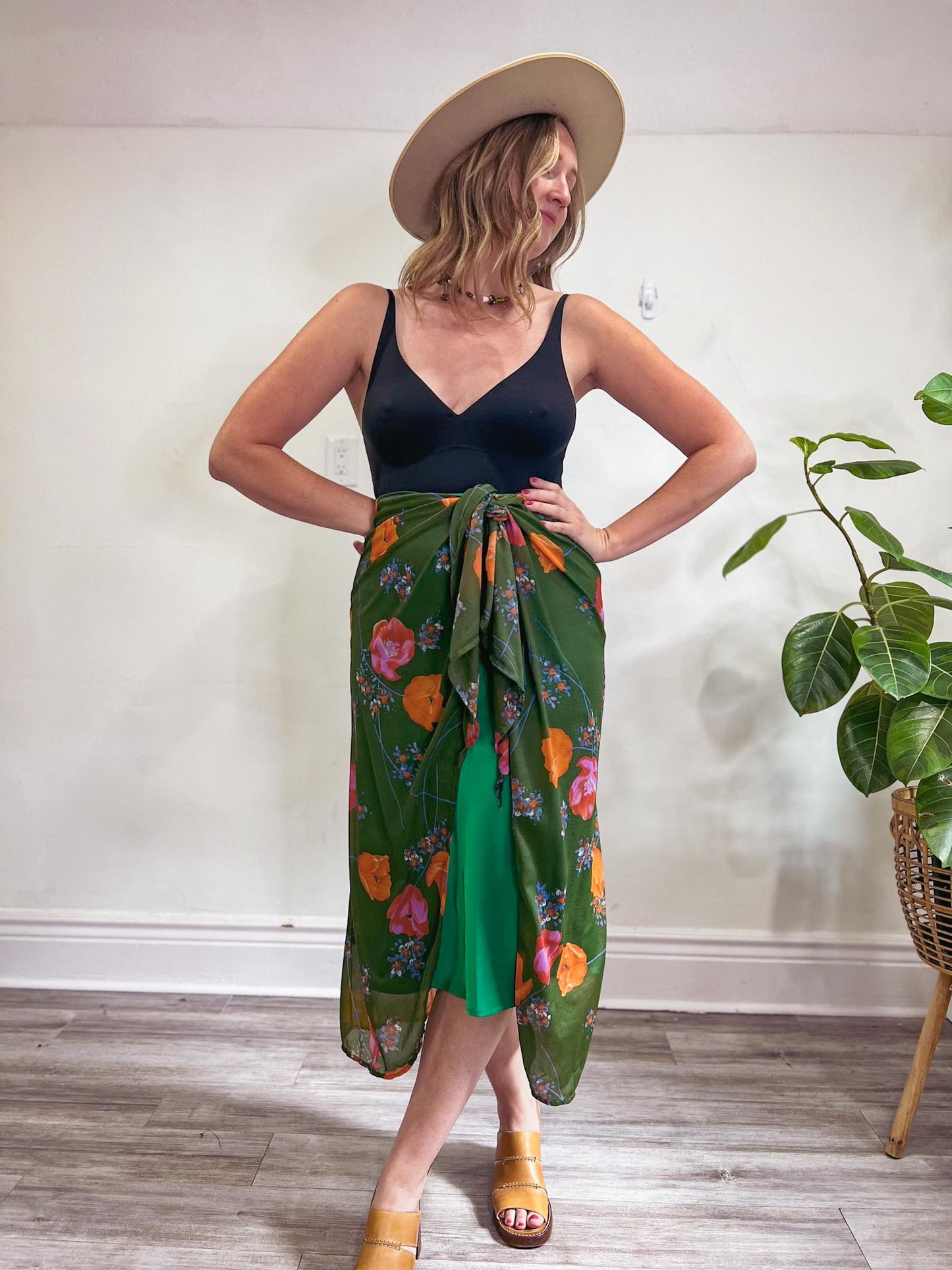 Vintage Green Floral Sarong (Size S/M)