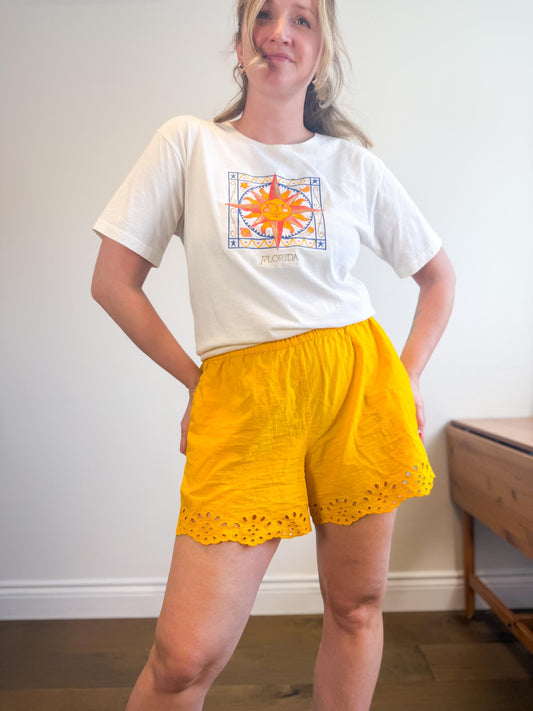 Vintage Florida Sun Graphic Tee (Size M)
