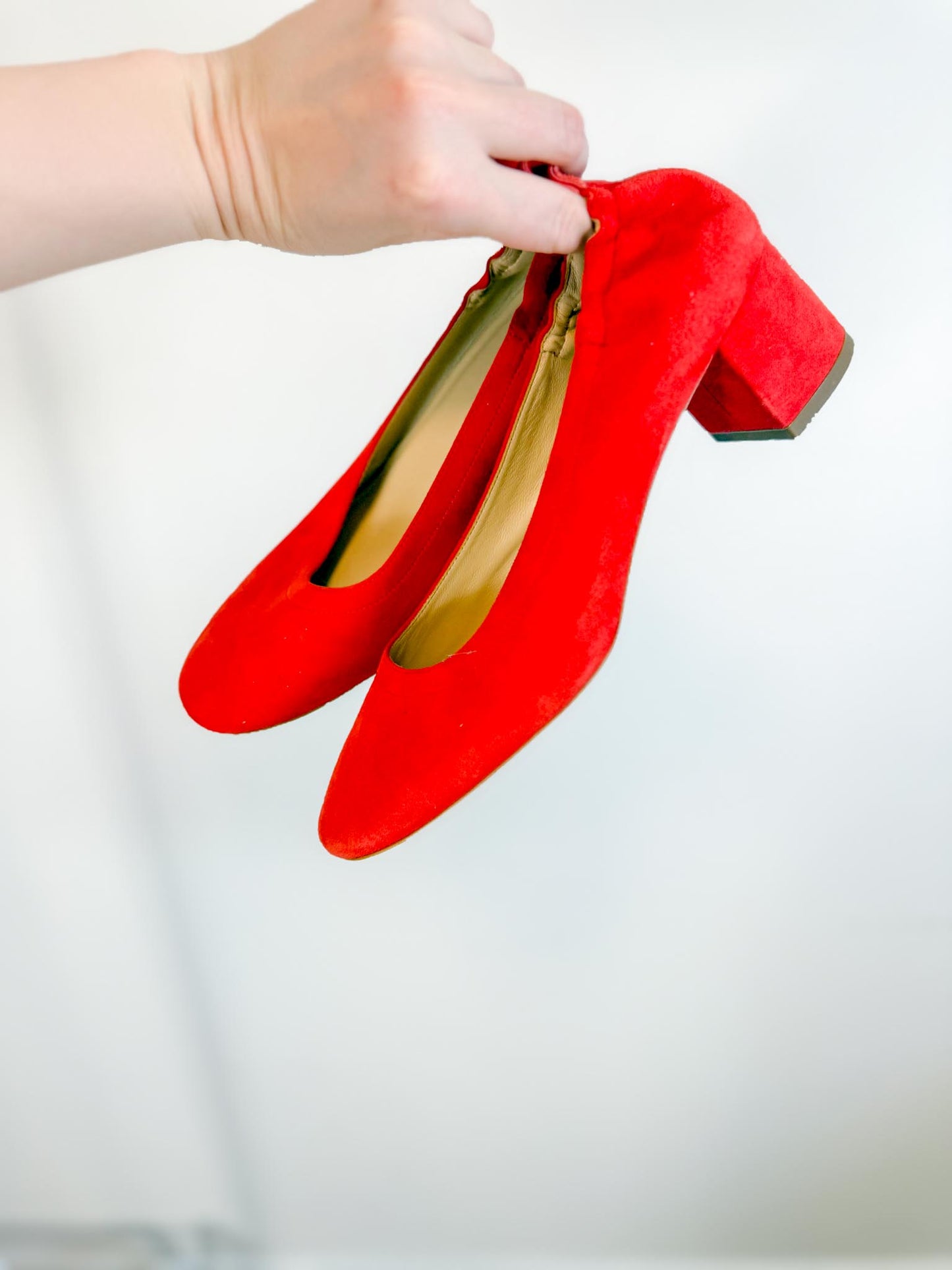 Everlane "The Leather Day Heel in Vibrant Red Suede" (Size 8)