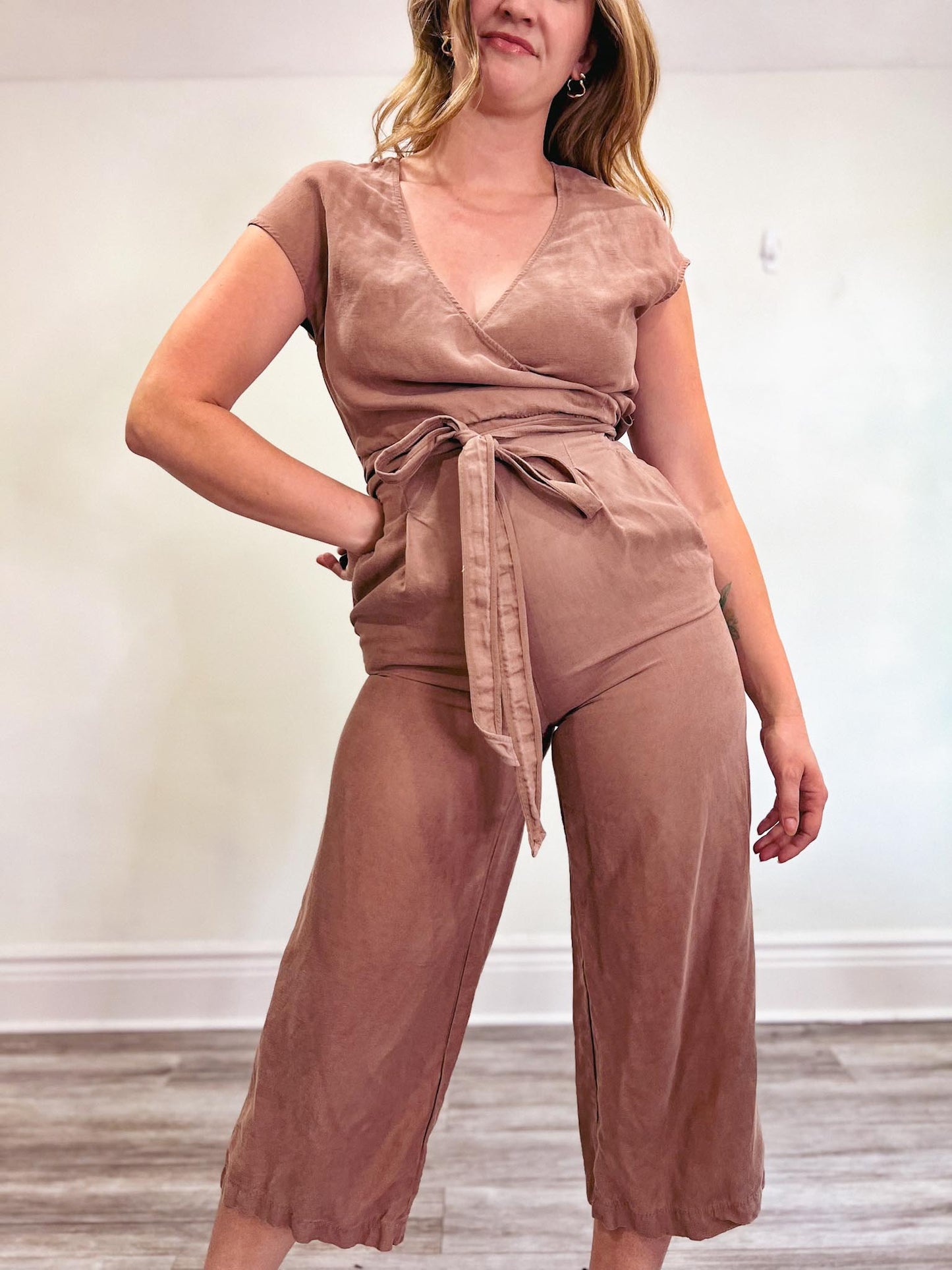 Wilfred "Brax Linen Jumpsuit" in Dusty Rose (Size M)