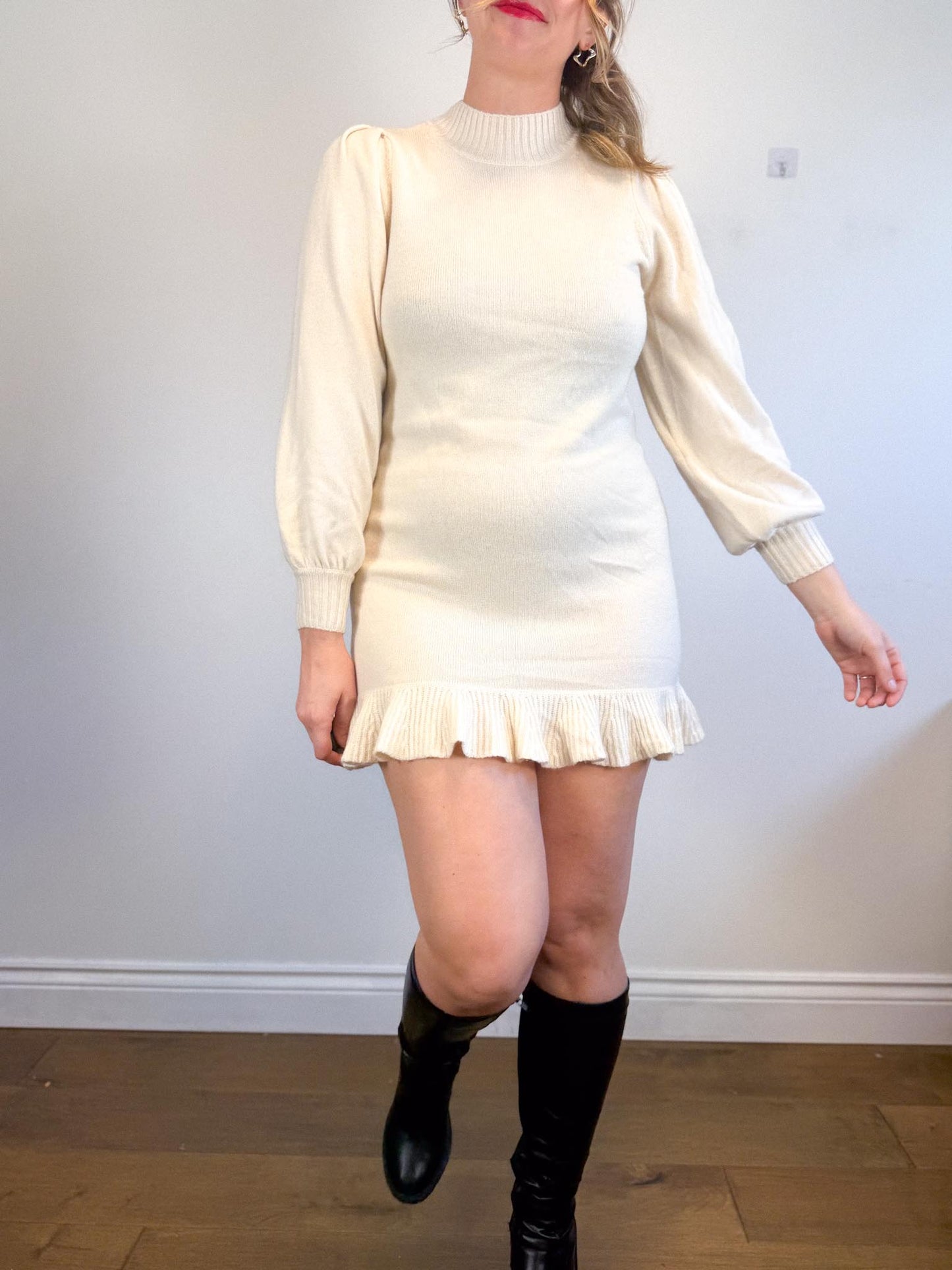 PAIGE "Julita Long-Sleeve Sweater Mini Dress in Cream" (Size XS/S)