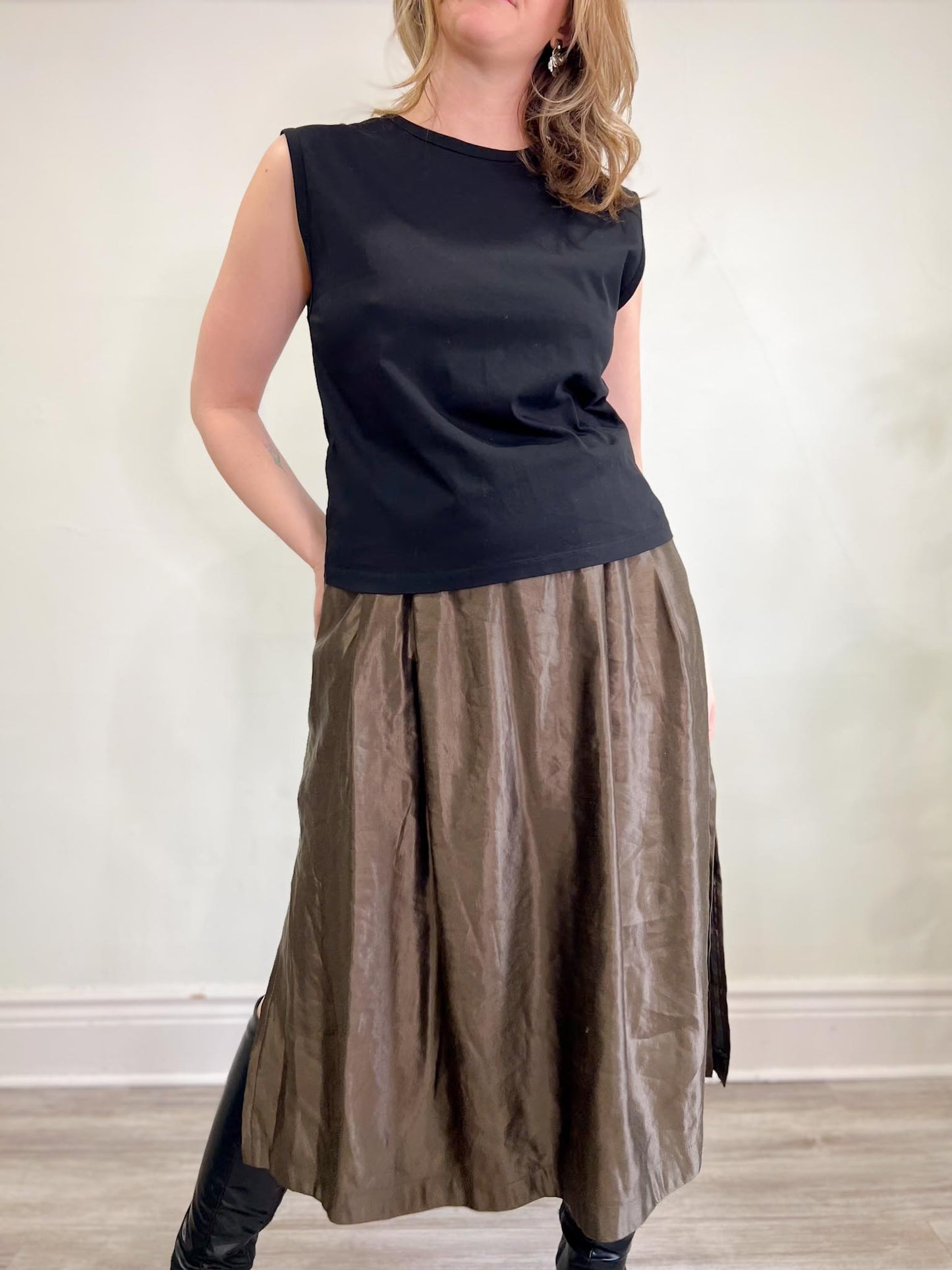 Pillar Slow Fashion Silk Midi Skirt (Size M/L)