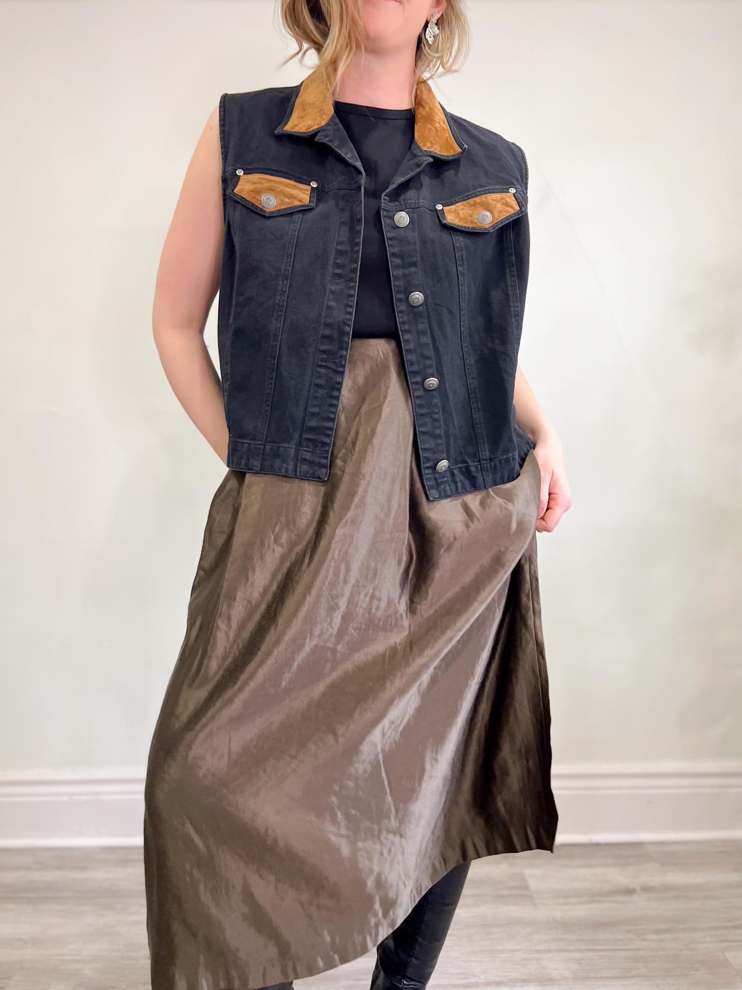 Vintage Denim Vest with Faux Suede Collar (Size 2X)