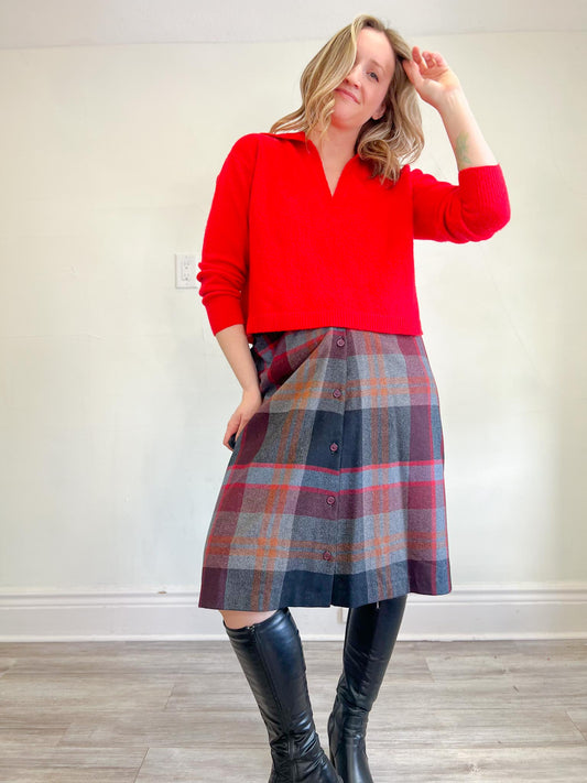 Vintage Plaid Wool Skirt in Black/Red/Grey (Size S)