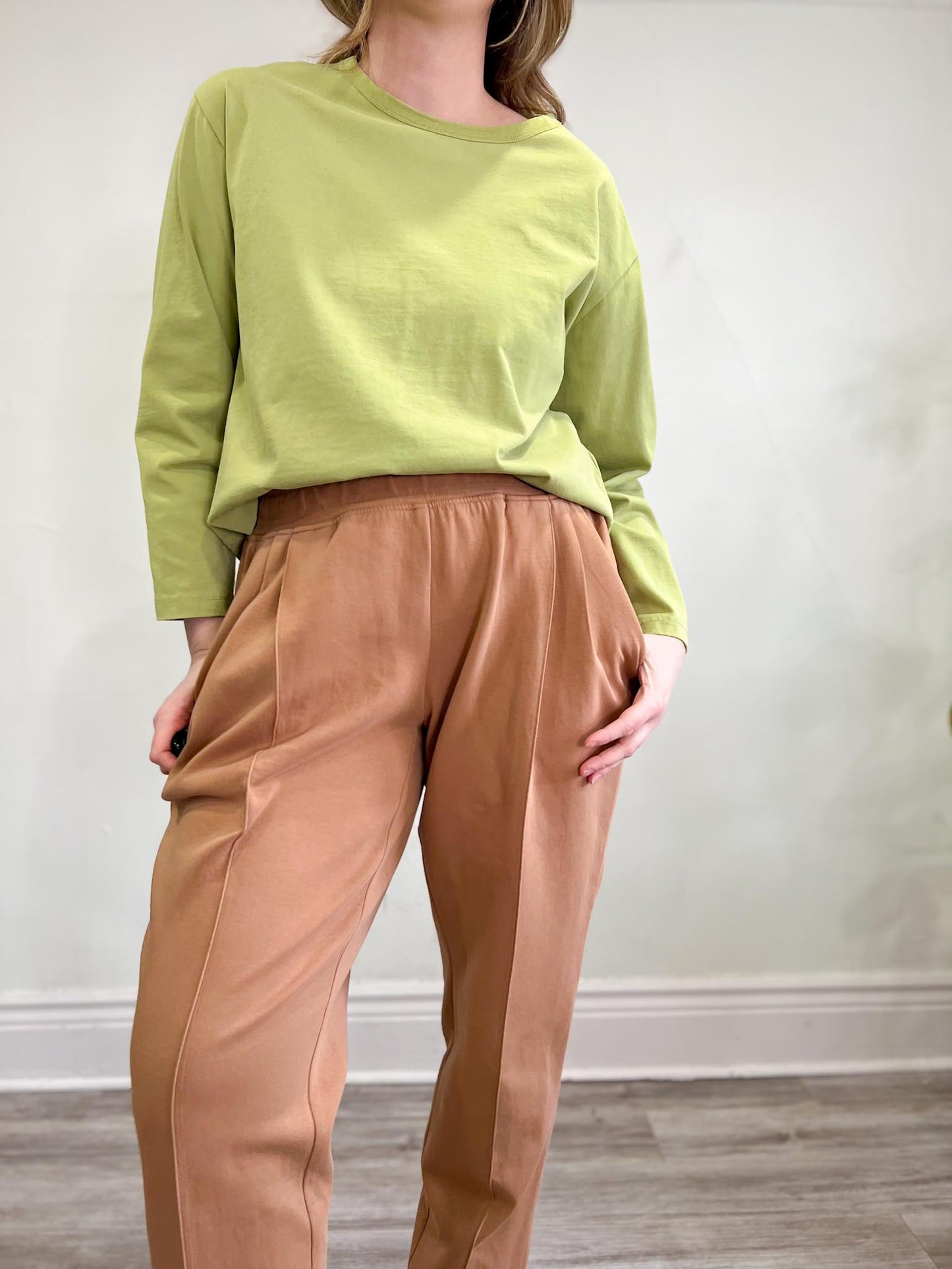 the kemist Designer Loungewear Pleated Pants in Nude (Size XL)