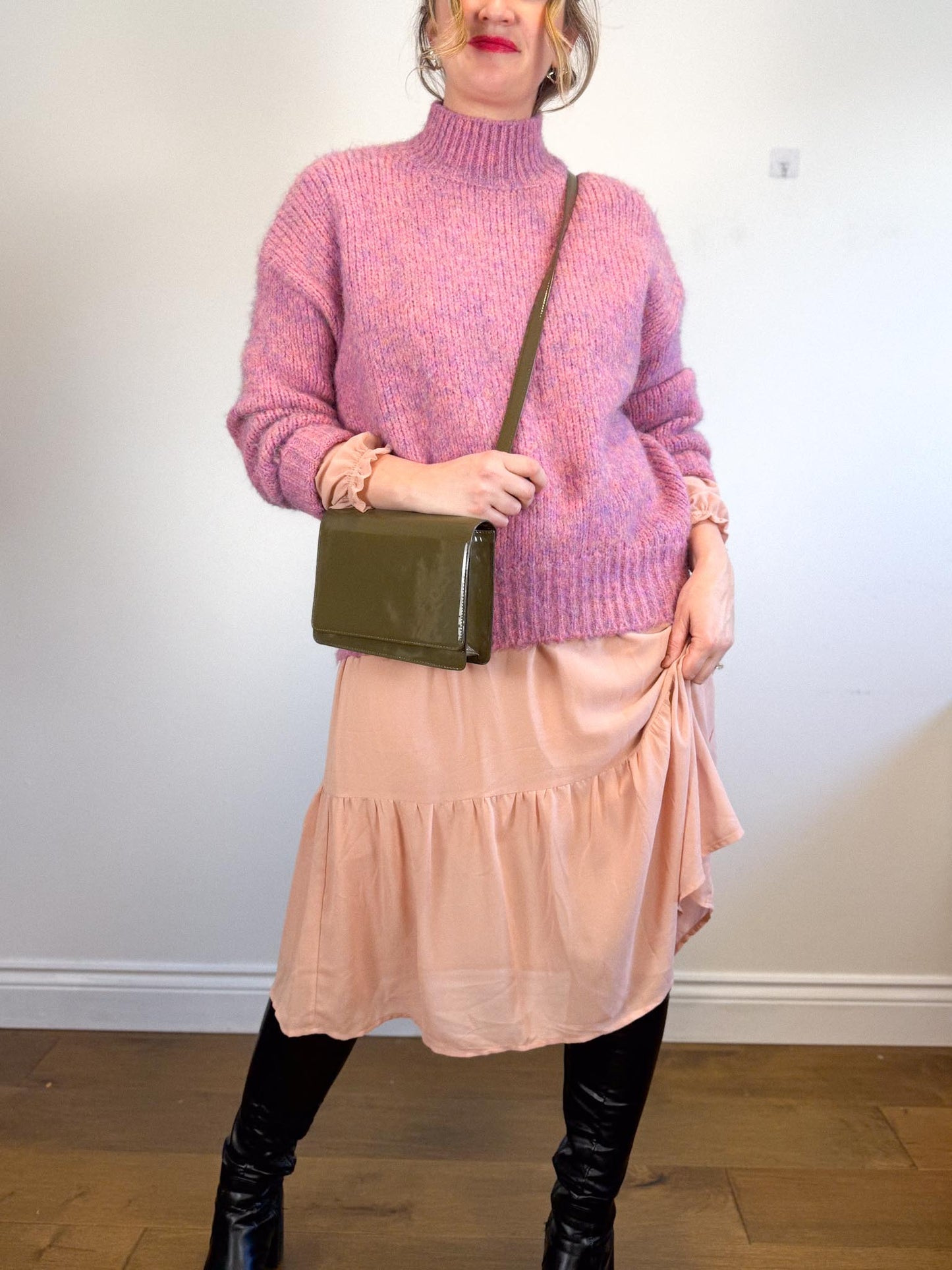 Mad About Style x Jilly Box "The Grace Midi Dress in Dusty Rose" NWT (Size M)