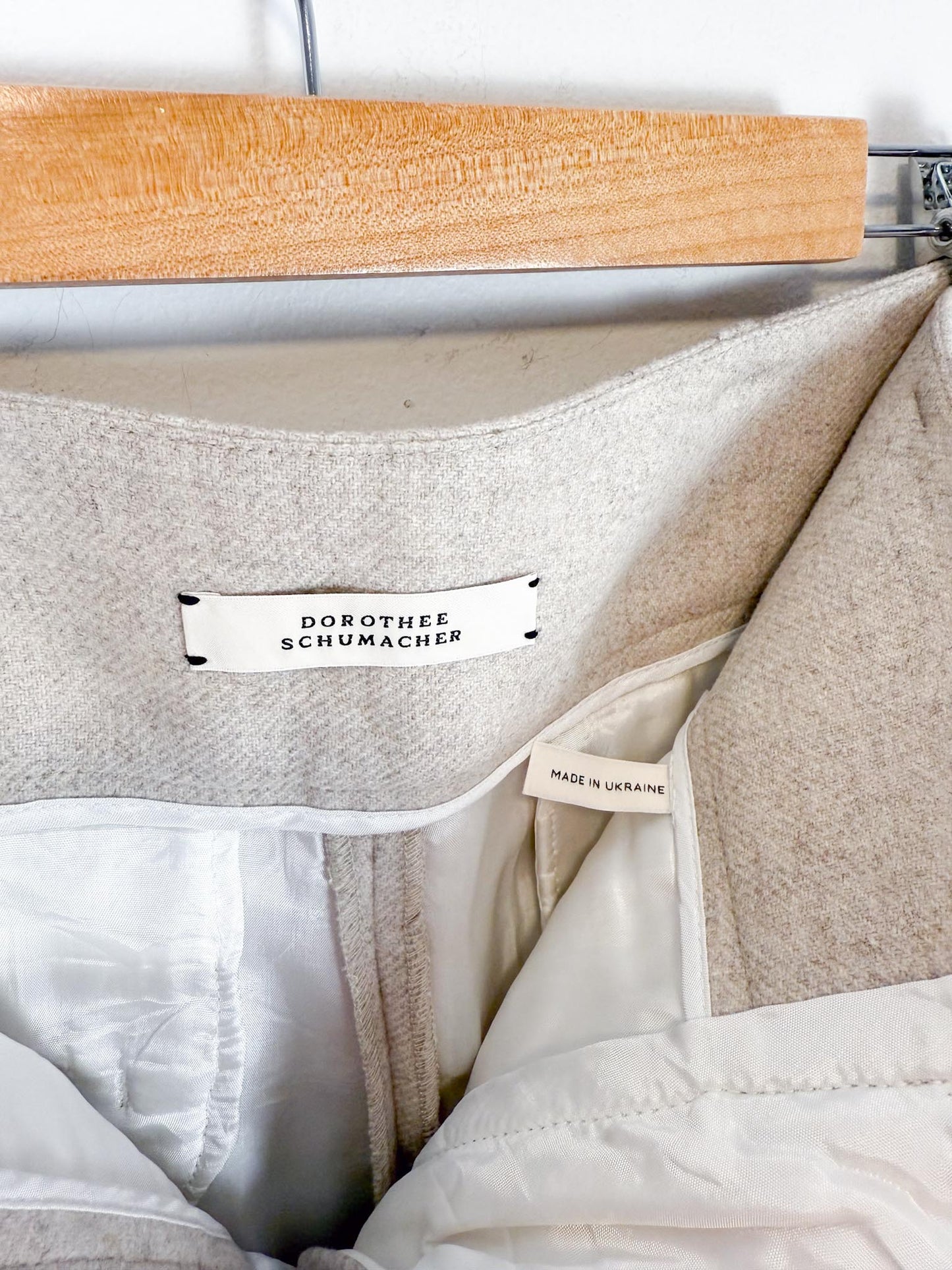 DOROTHEE SCHUMACHER Designer Wool Trousers in Cream (Size L)