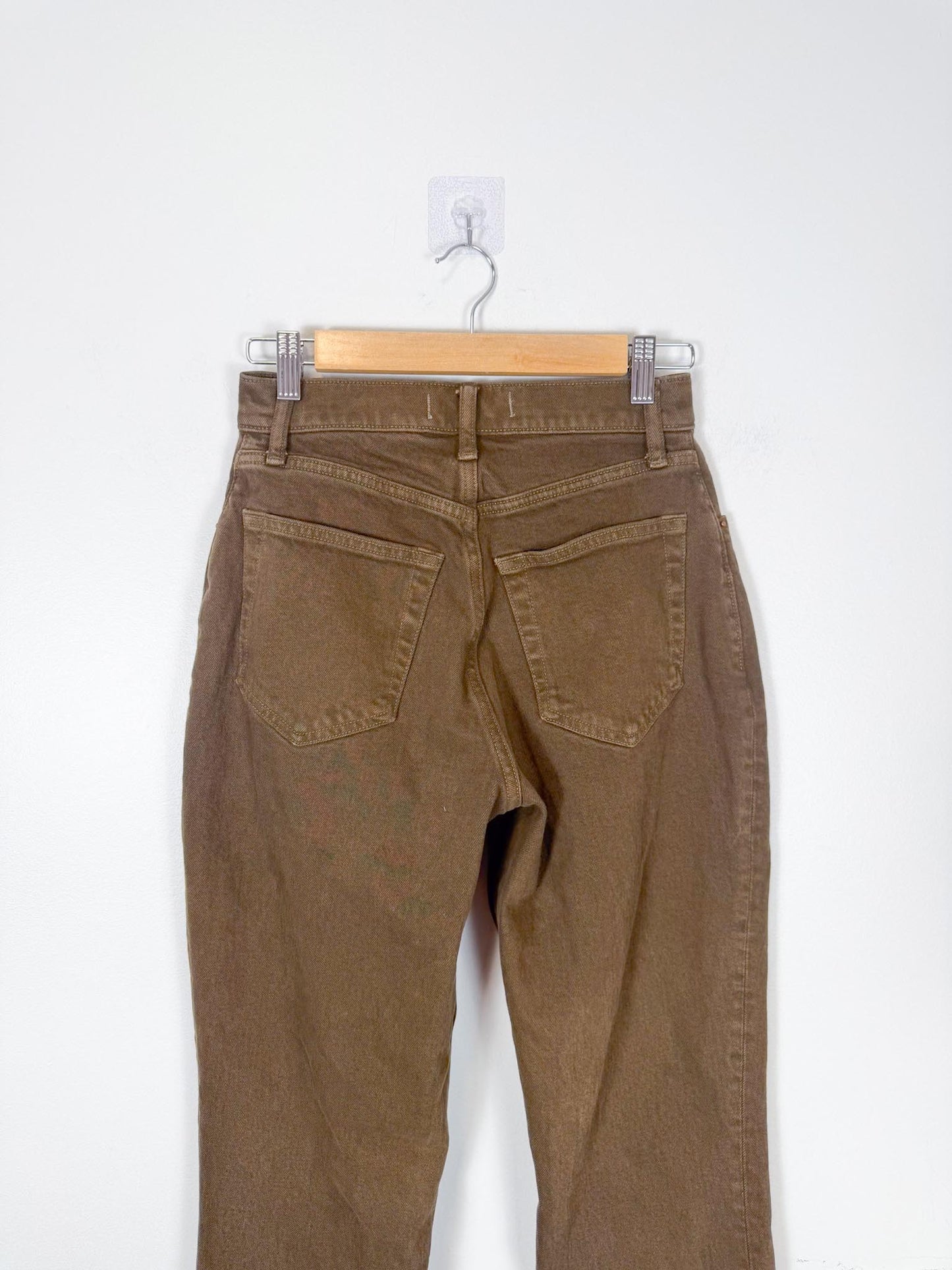 Abercrombie & Fitch "The 90s Straight Ultra High Rise Jeans in Brown" (Size 26)