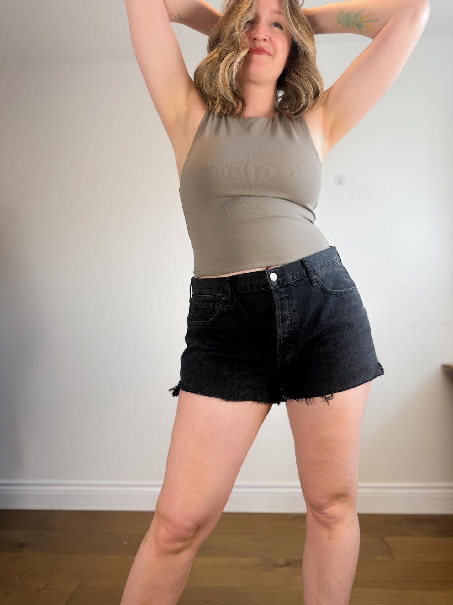 AGOLDE "Parker Black Denim Shorts" (Size 32)